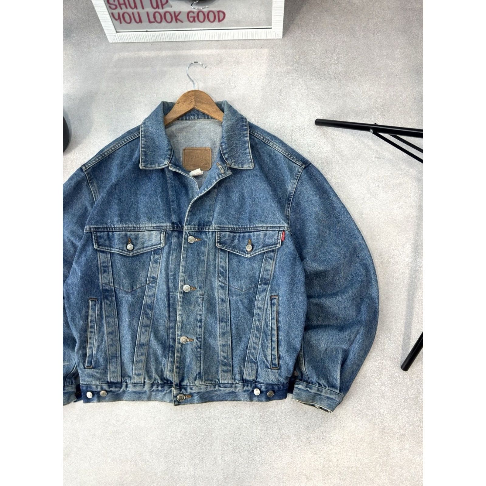 Diesel VINTAGE Diesel 90s Box Fit Button Up Denim Jacket Men M Blue Denim Jacket Bomber Style Regular Fit Casual Mens Size US 31 - 3 Thumbnail