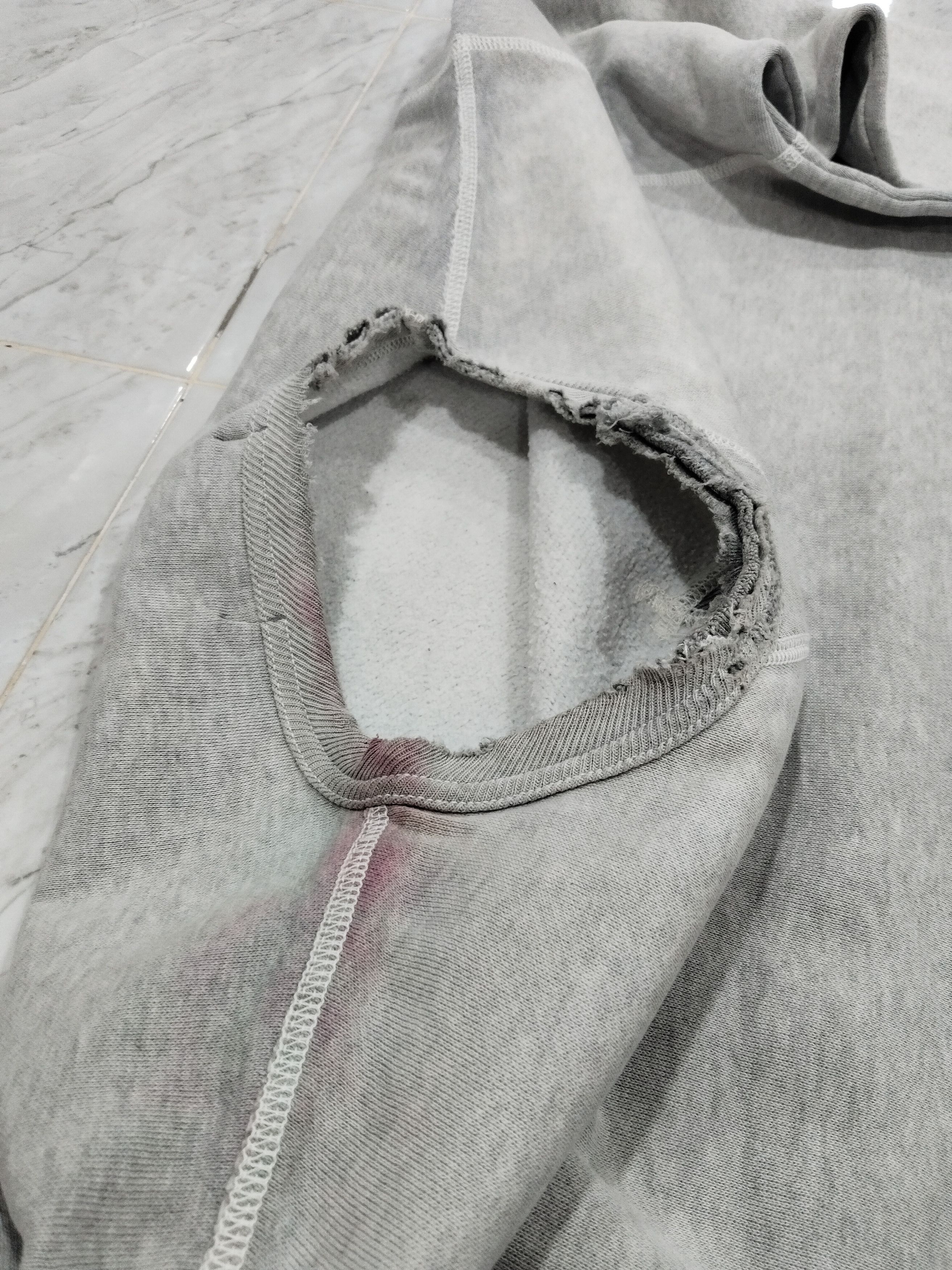 Polo Ralph Lauren × Vintage Vintage FADED& THRASHED Polo Sport Sweatshirt Size US L / EU 52-54 / 3 - 4 Thumbnail