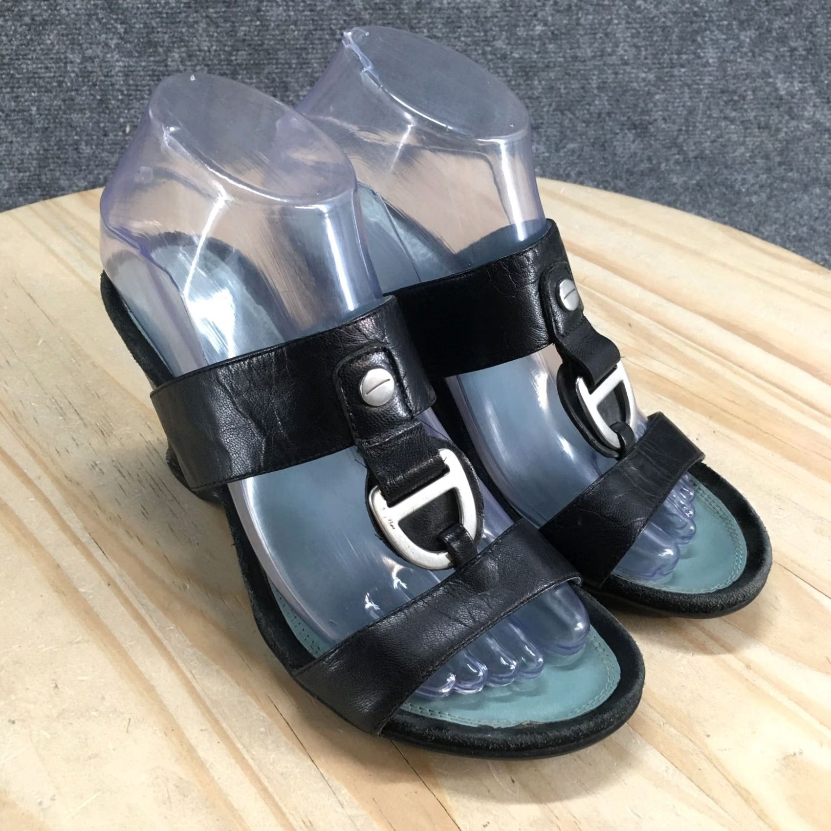 Rockport Rockport Sandals Womens 6.5 M Slide Black Leather Slip On Wedge Heels APW13181 Size US 4 / IT 34 - 3 Thumbnail