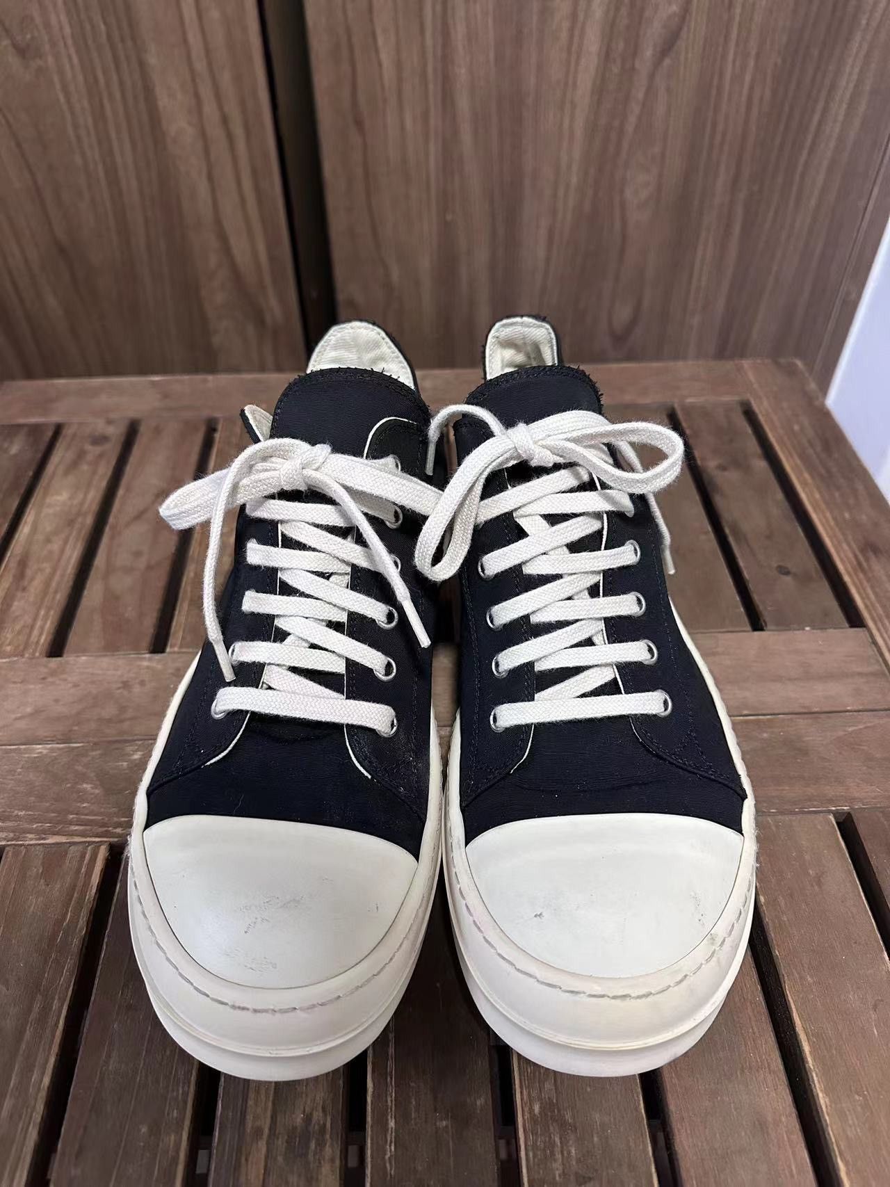 92444879_3