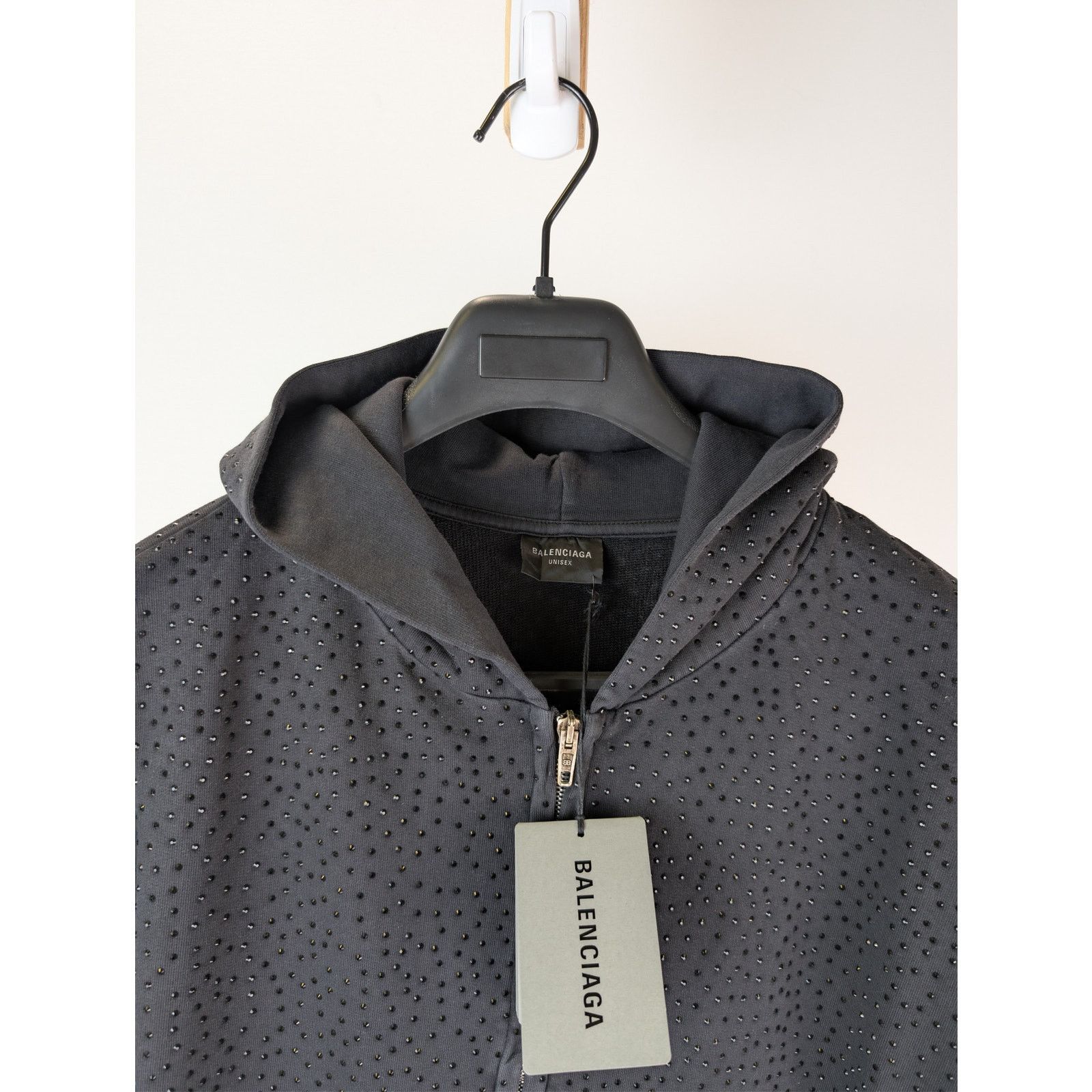 Balenciaga o1rshd1 Crystal-Embellished Small Zip-Up Hoodie Washed Black Size US M / EU 48-50 / 2 - 7 Thumbnail