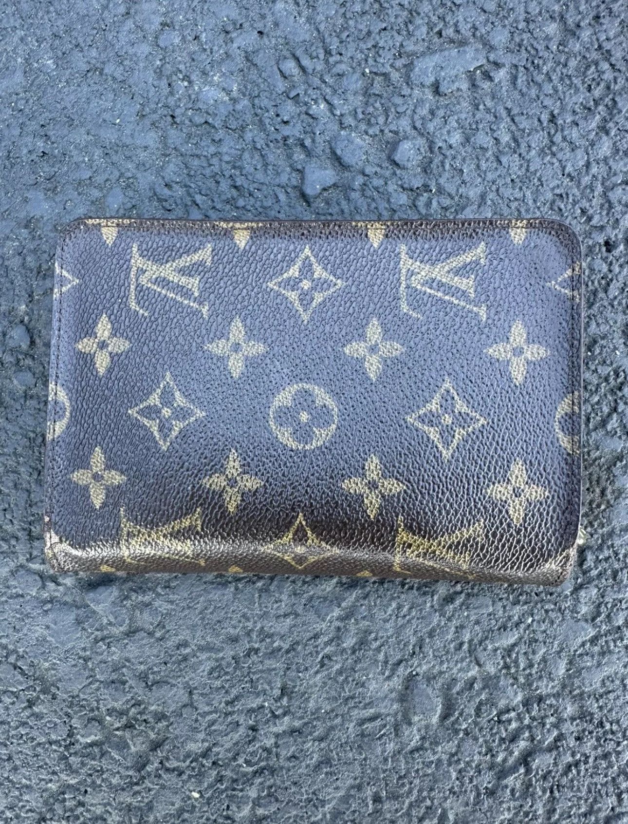 Louis Vuitton Used CLEAN Louis Vuitton Monogram Porte Papier Zip Bifold Size ONE SIZE - 2 Thumbnail
