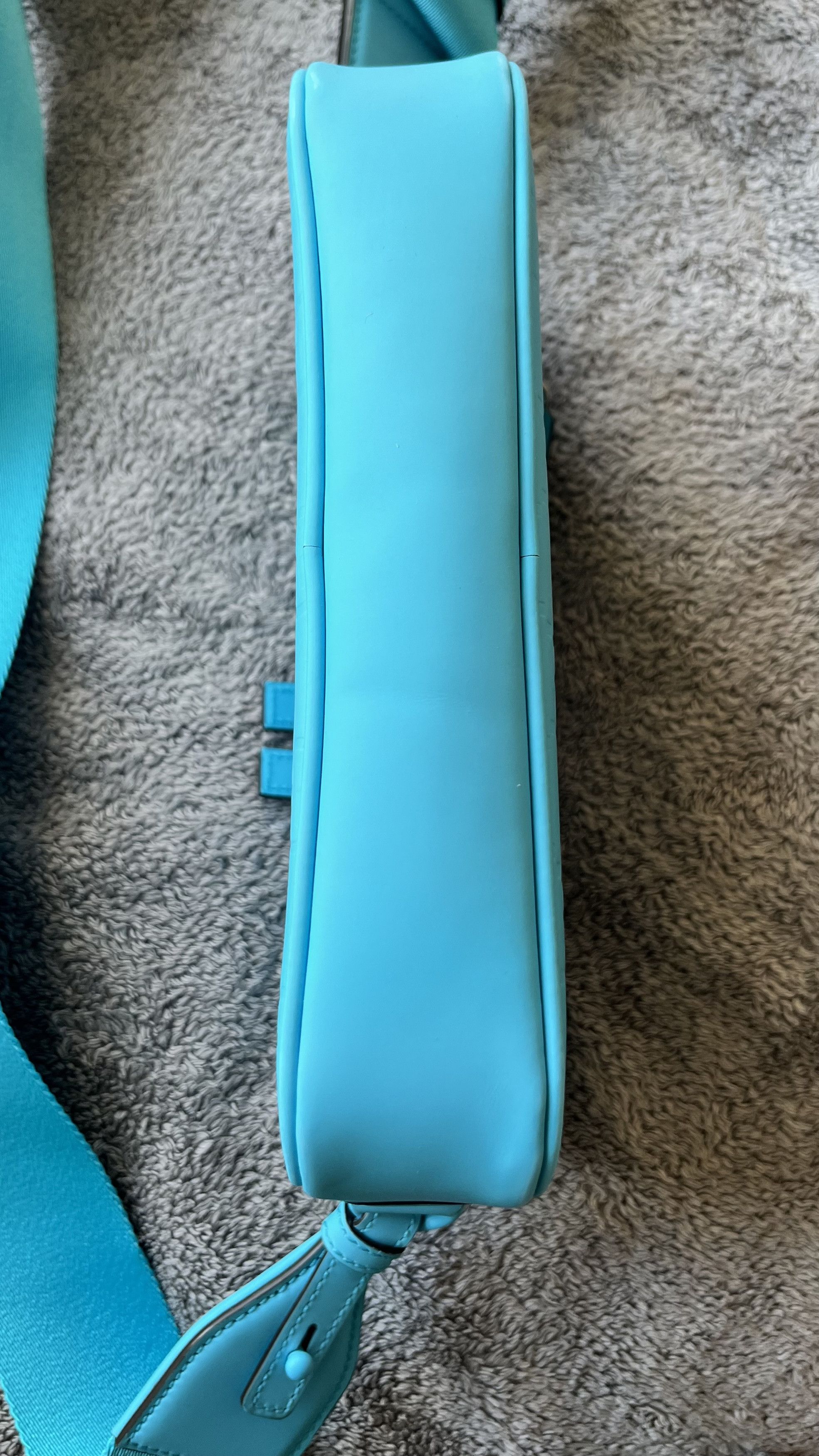 Gucci Gucci Front Zip GG Rubber Effect Bag – Light Blue Size ONE SIZE - 10 Thumbnail