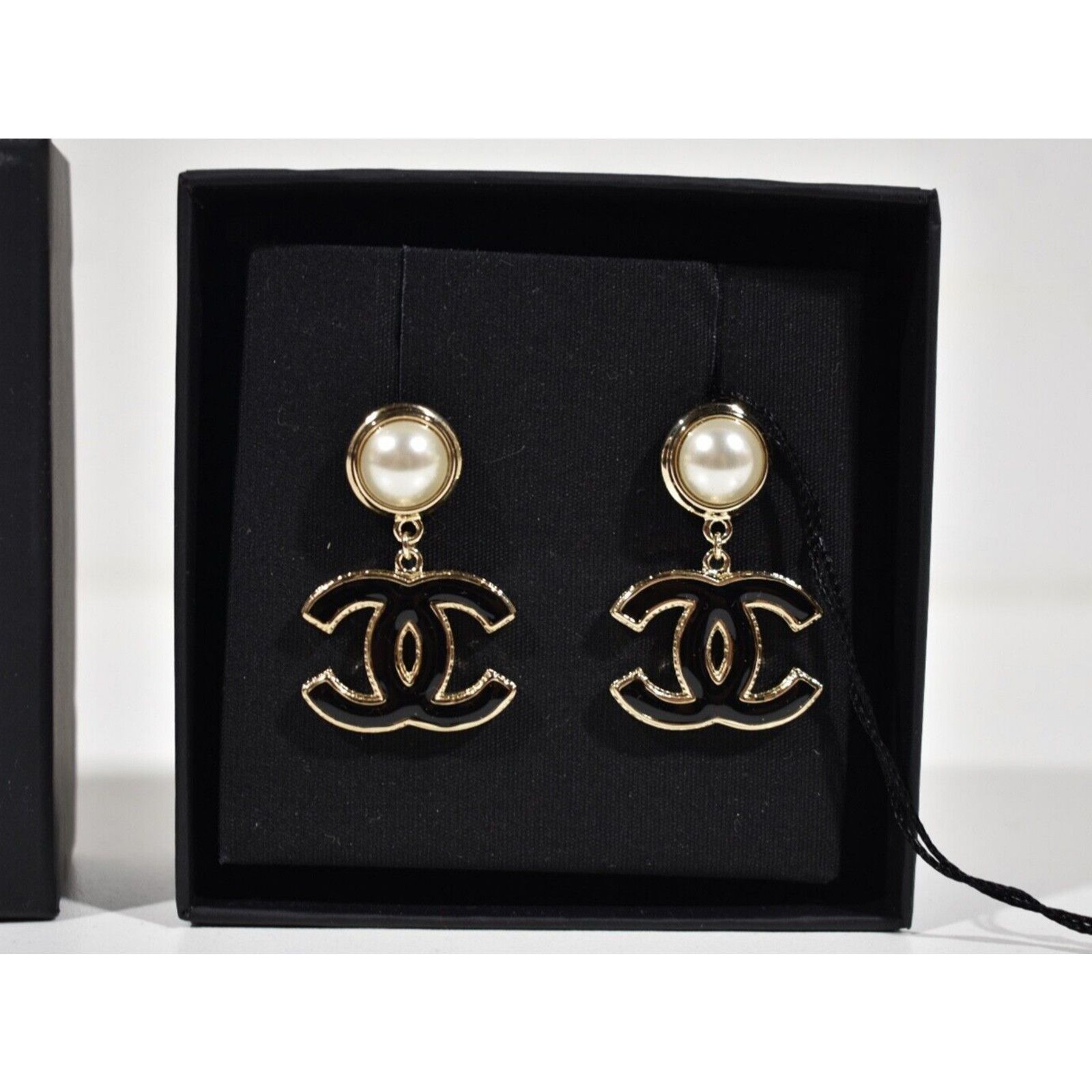 Chanel Chanel Pendant Gold Black Pearly White Stud Drop Earrings Size ONE SIZE - 9 Thumbnail