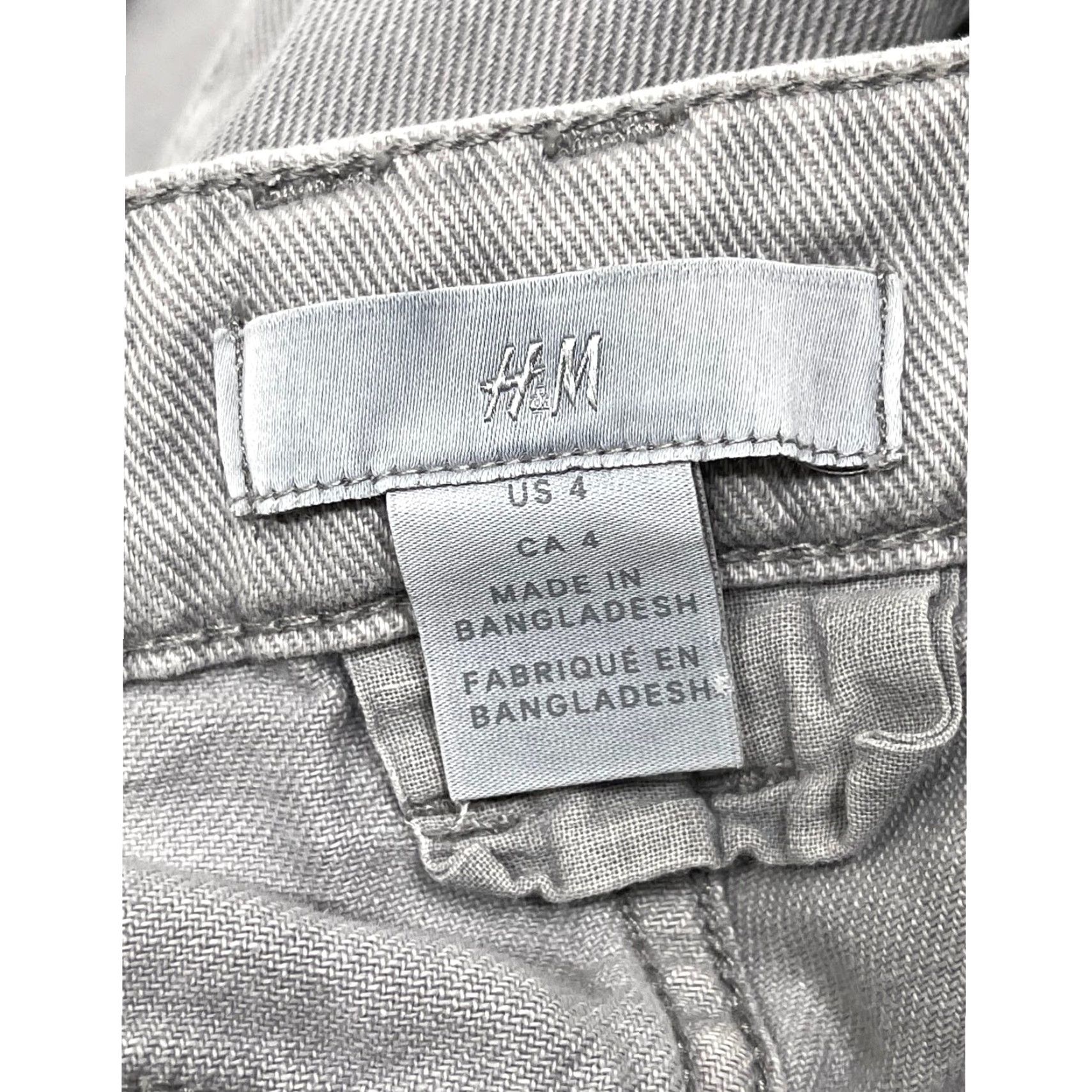 H&M HM High Waist Jeans Women 4 Gray Denim 100% Cotton Casual Minimalist STAIN Jeans Cropped 5-Pocket Regular Belt Loops Zip Adult Womens) Size 27" / US 4 / IT 40 - 4 Thumbnail