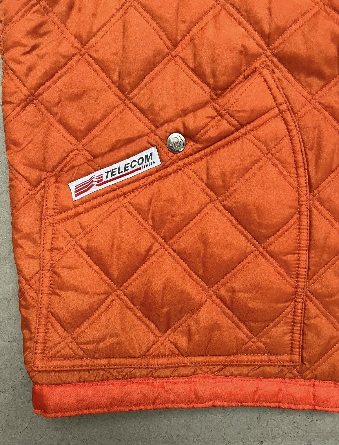 Invicta Vintage invicta racing vest Size US M / EU 48-50 / 2 - 4 Thumbnail