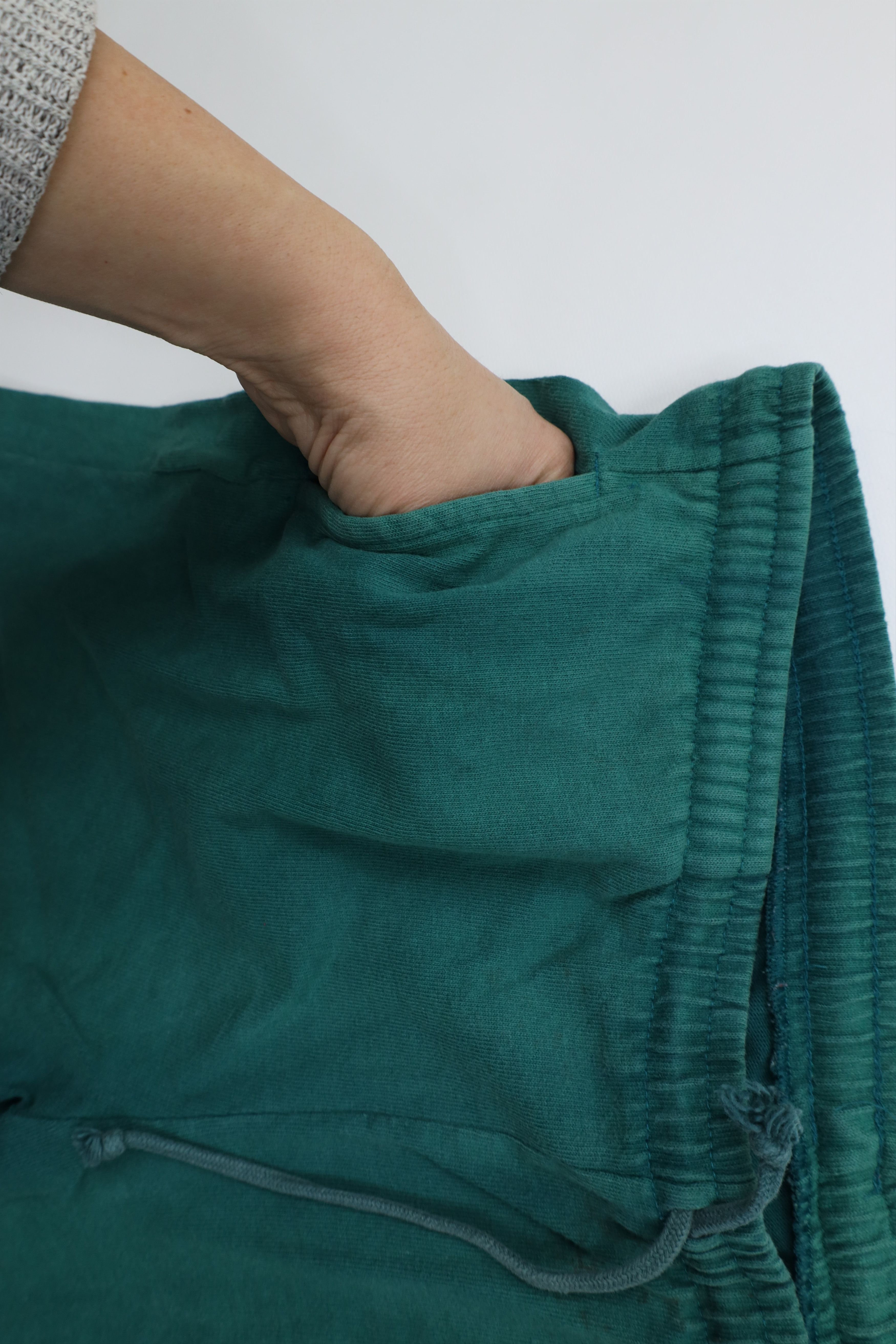 Champion Vintage 90s Champion Above Knee Shorts Green Cotton USA Size US 32 / EU 48 - 7 Thumbnail