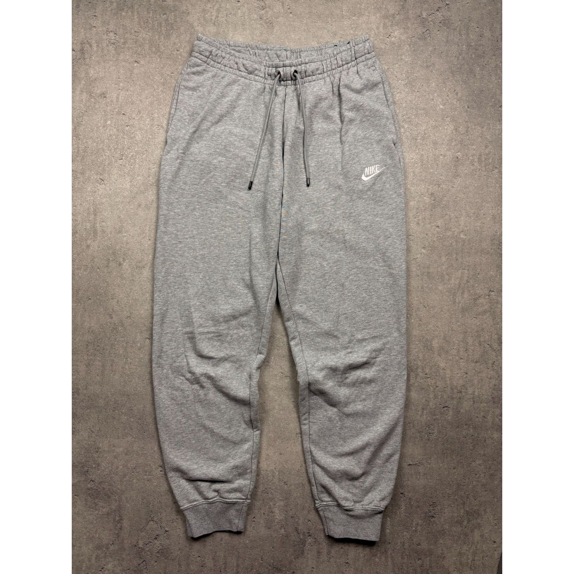 Nike Nike Men's Sportswear Club Fleece Joggers – Grey Heather – S Size US 30 / EU 46 - 1 Thumbnail