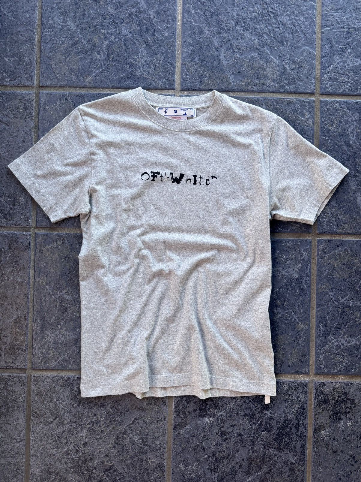 Off-White Off-White Faces Tee Size US S / EU 44-46 / 1 - 1 Thumbnail