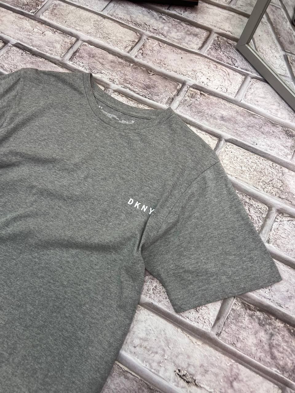 DKNY × Vintage DKNY gray T-shirt Size US M / EU 48-50 / 2 - 2 Thumbnail