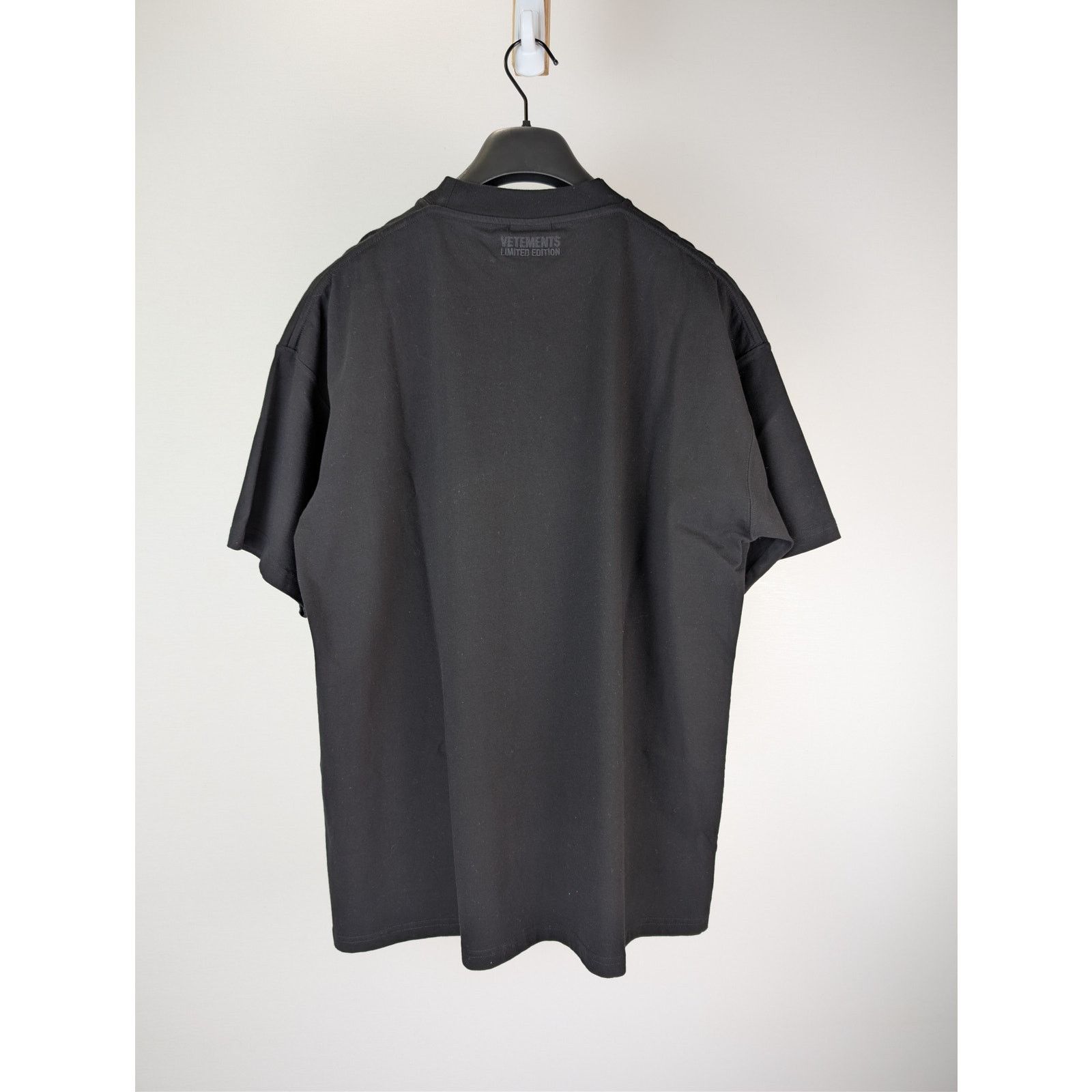 Bottega Veneta o1rshd1 Vetements Cotton T-Shirt in Black Size US M / EU 48-50 / 2 - 10 Thumbnail
