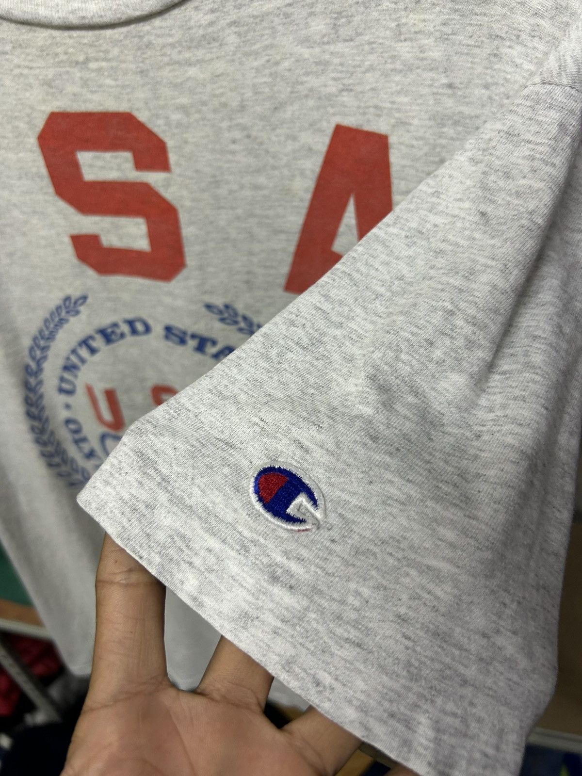 Champion × USA Olympics × Vintage Vintage Champion USA Olympic Size US L / EU 52-54 / 3 - 2 Thumbnail
