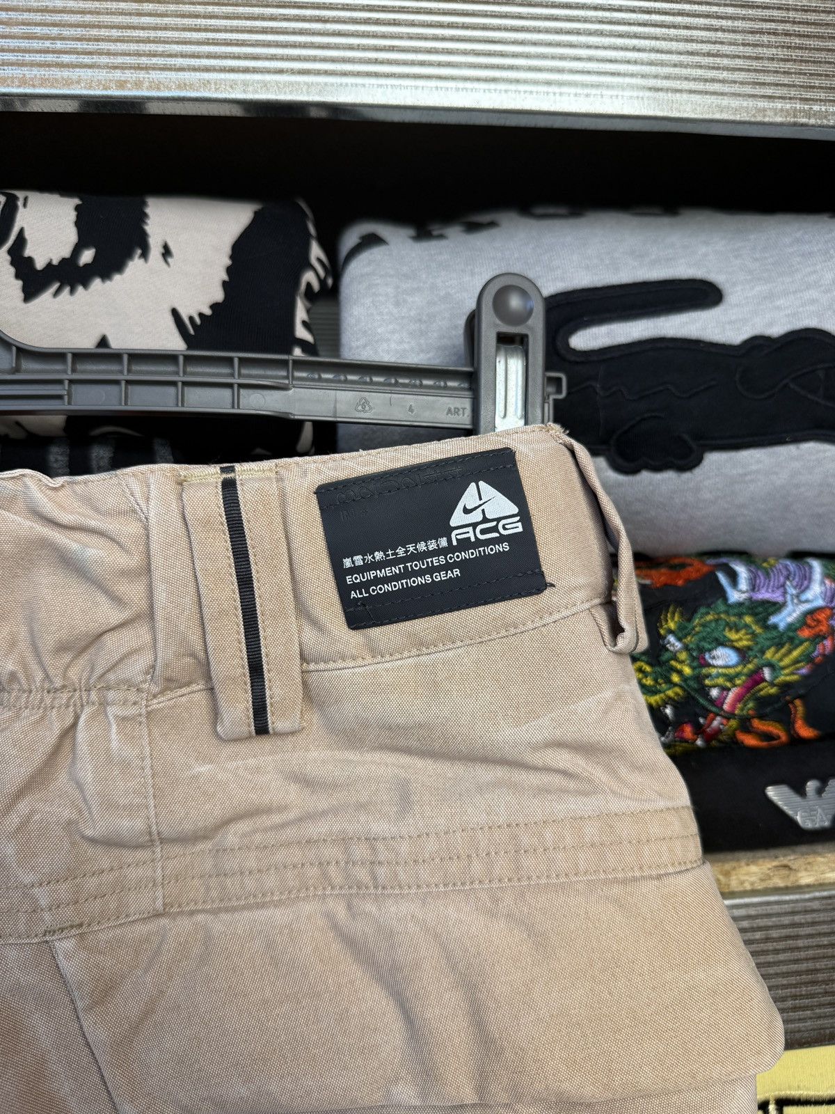Nike ACG Vintage Nike ACG Ski Pants Outdoor 2000s Logo Snowboard Y2k Size US 34 / EU 50 - 11 Thumbnail