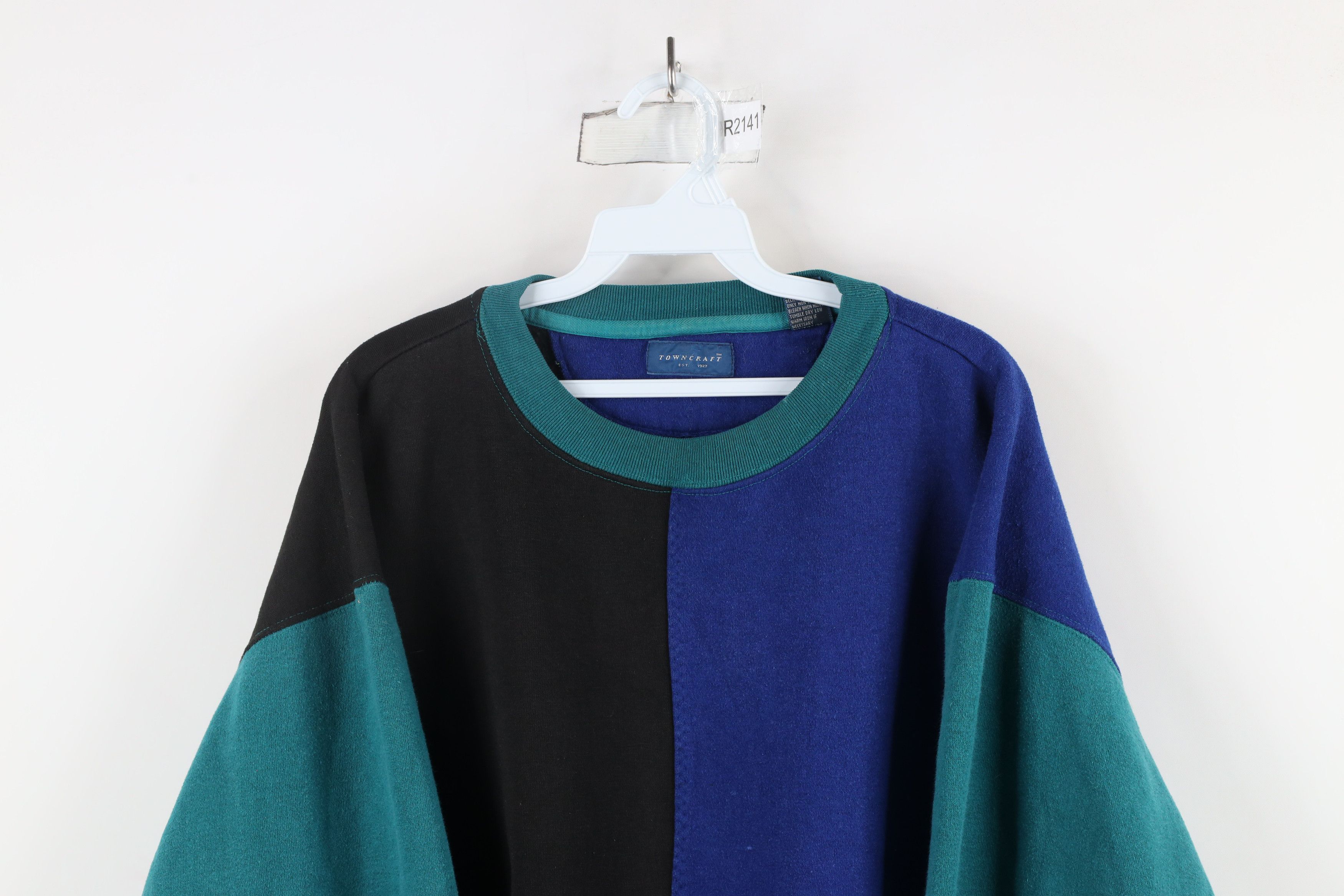 Vintage Vintage 90s Streetwear Block Cut N Sew Crewneck Sweatshirt Size US XL / EU 56 / 4 - 2 Thumbnail