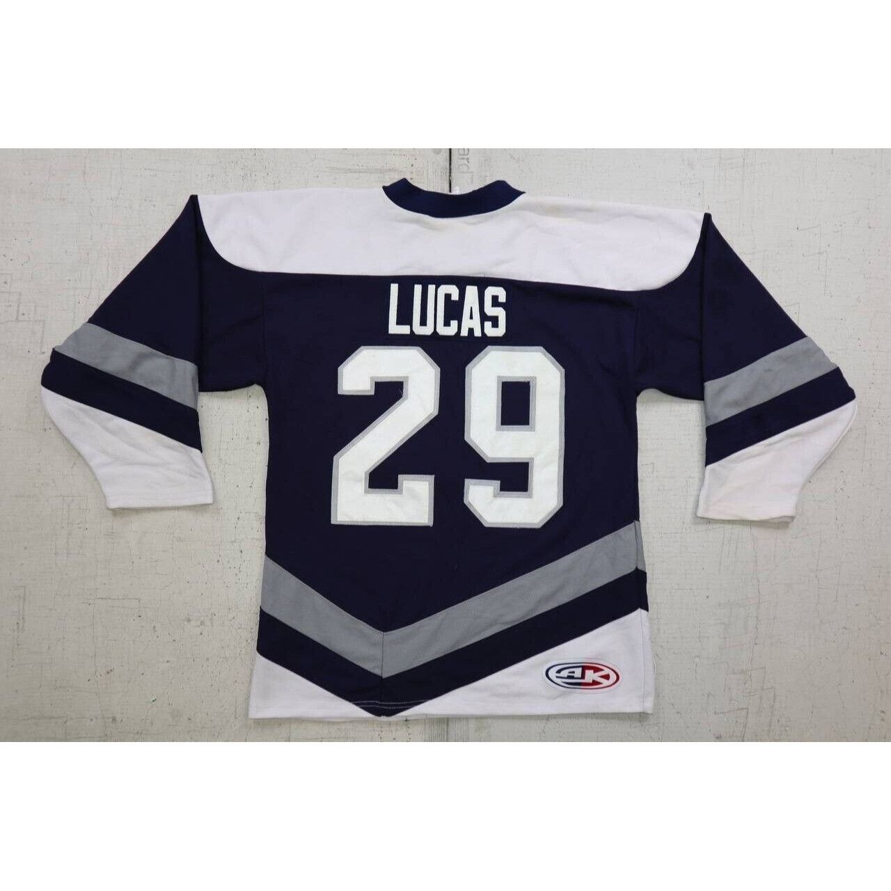 Vintage Vintage Chicago Wolves Lucas #29 Blue Jersey Athletic Knit S Size US S / EU 44-46 / 1 - 2 Thumbnail
