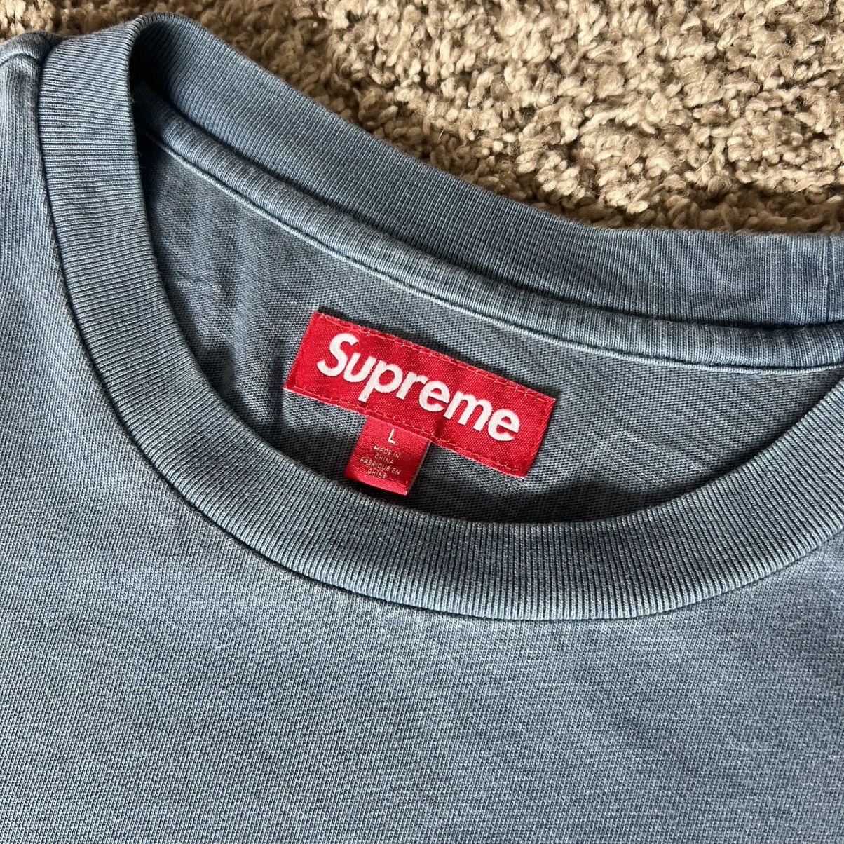 Supreme SUPREME Cracked Back Arc Navy Blue Size US L / EU 52-54 / 3 - 4 Thumbnail