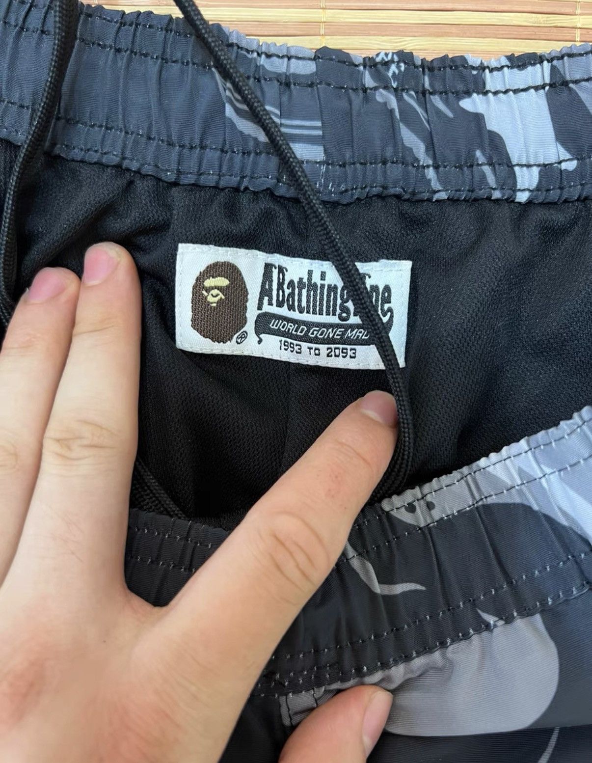 Bape BAPE OG Nigo Era, Meteor Shower Print Co-branded Shorts Size US 38 / EU 54 - 3 Thumbnail