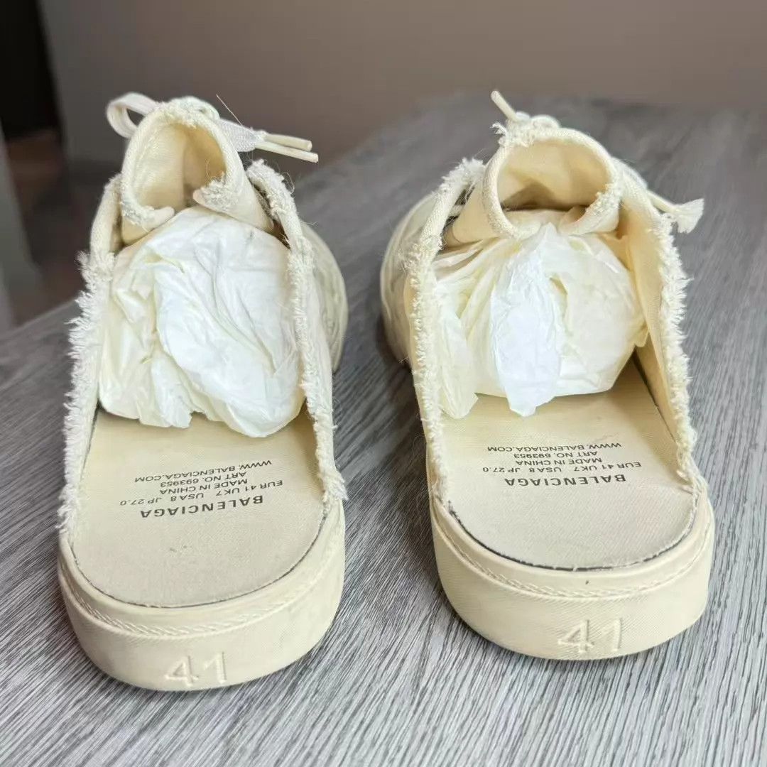 Balenciaga Balenciaga Paris Distressed Mule 41 899 EXCELLENT Size US 8 / EU 41 - 5 Thumbnail