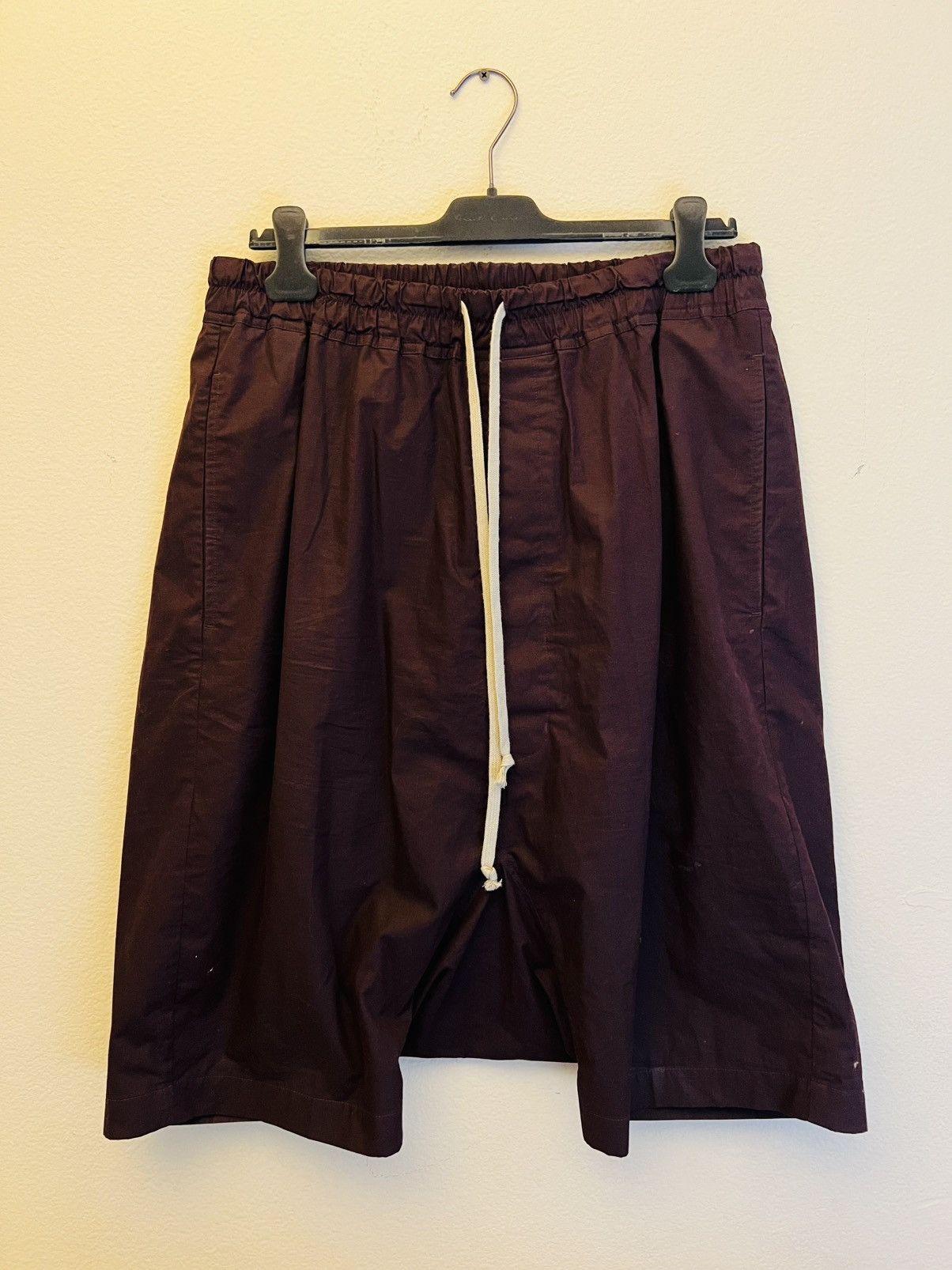 Rick Owens Oxblood Pods Shorts IT52 Size US 34 / EU 50 - 1 Thumbnail