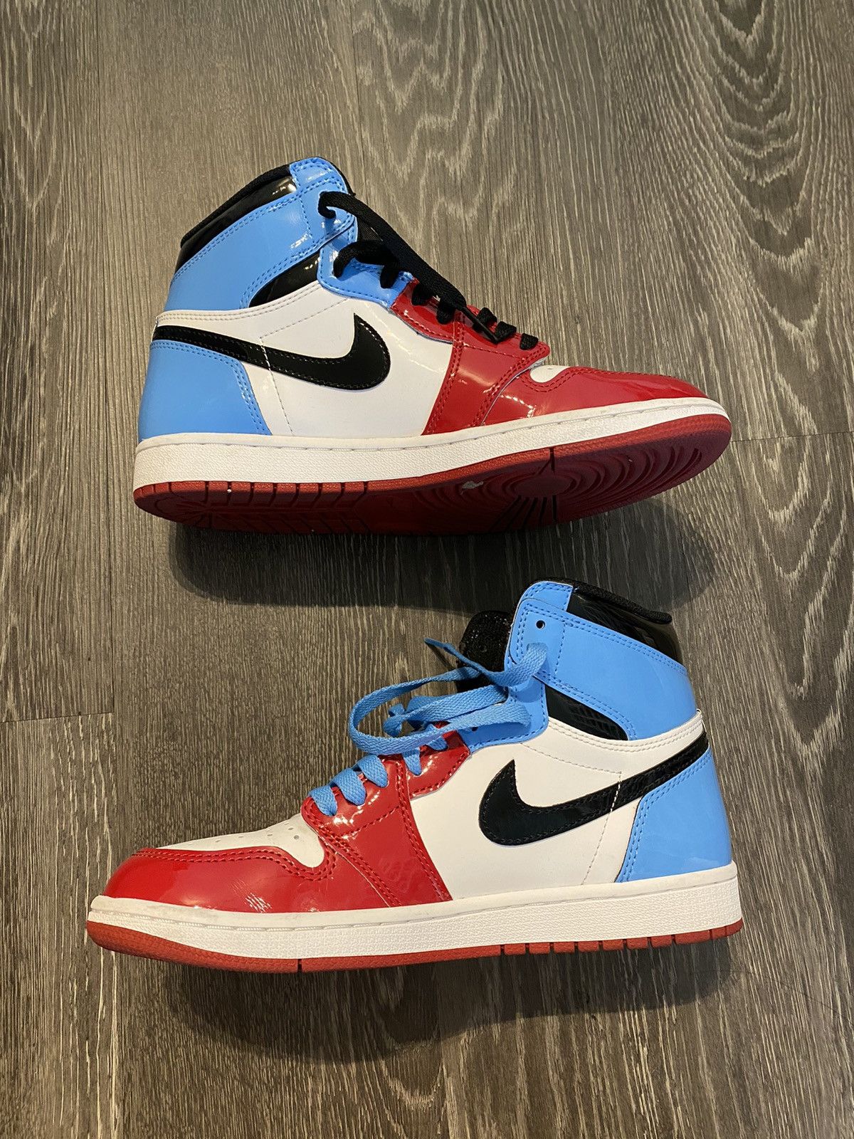 Jordan Brand × Nike Jordan 1 Retro High Fearless UNC Chicago Men’s 8 Size US 8 / EU 41 - 4 Thumbnail
