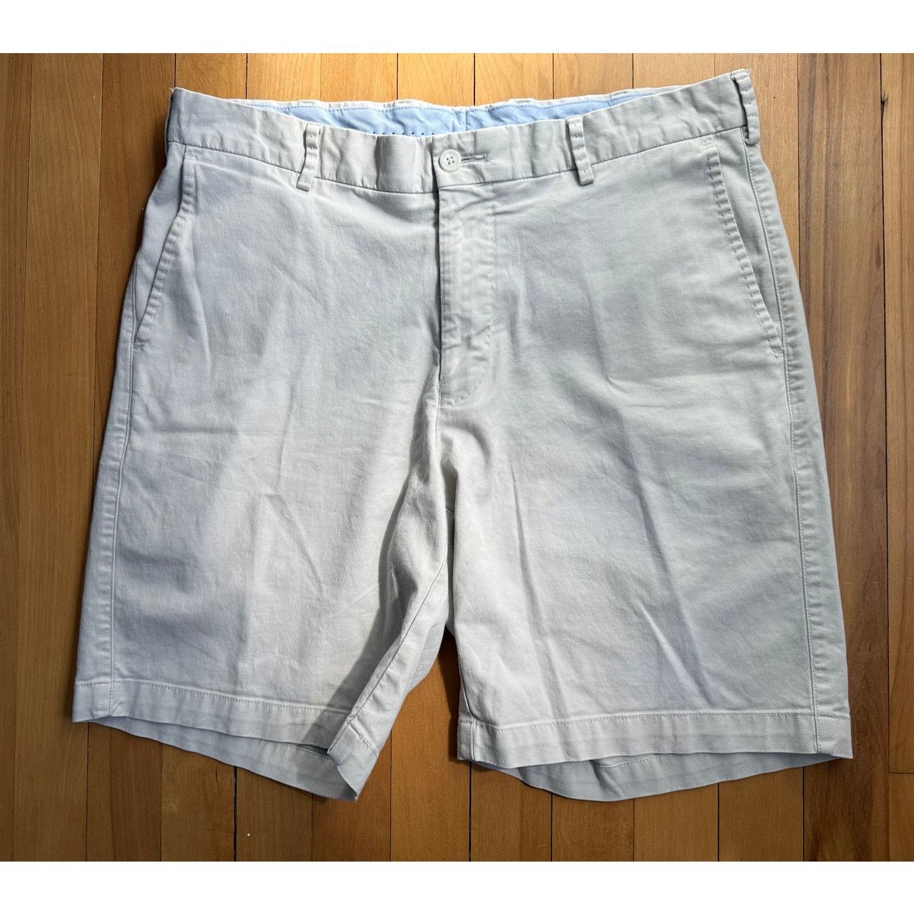 Peter Millar Peter Millar Pima Cotton Chino Shorts - Men Size 34 - Beige Size US 34 / EU 50 - 4 Thumbnail