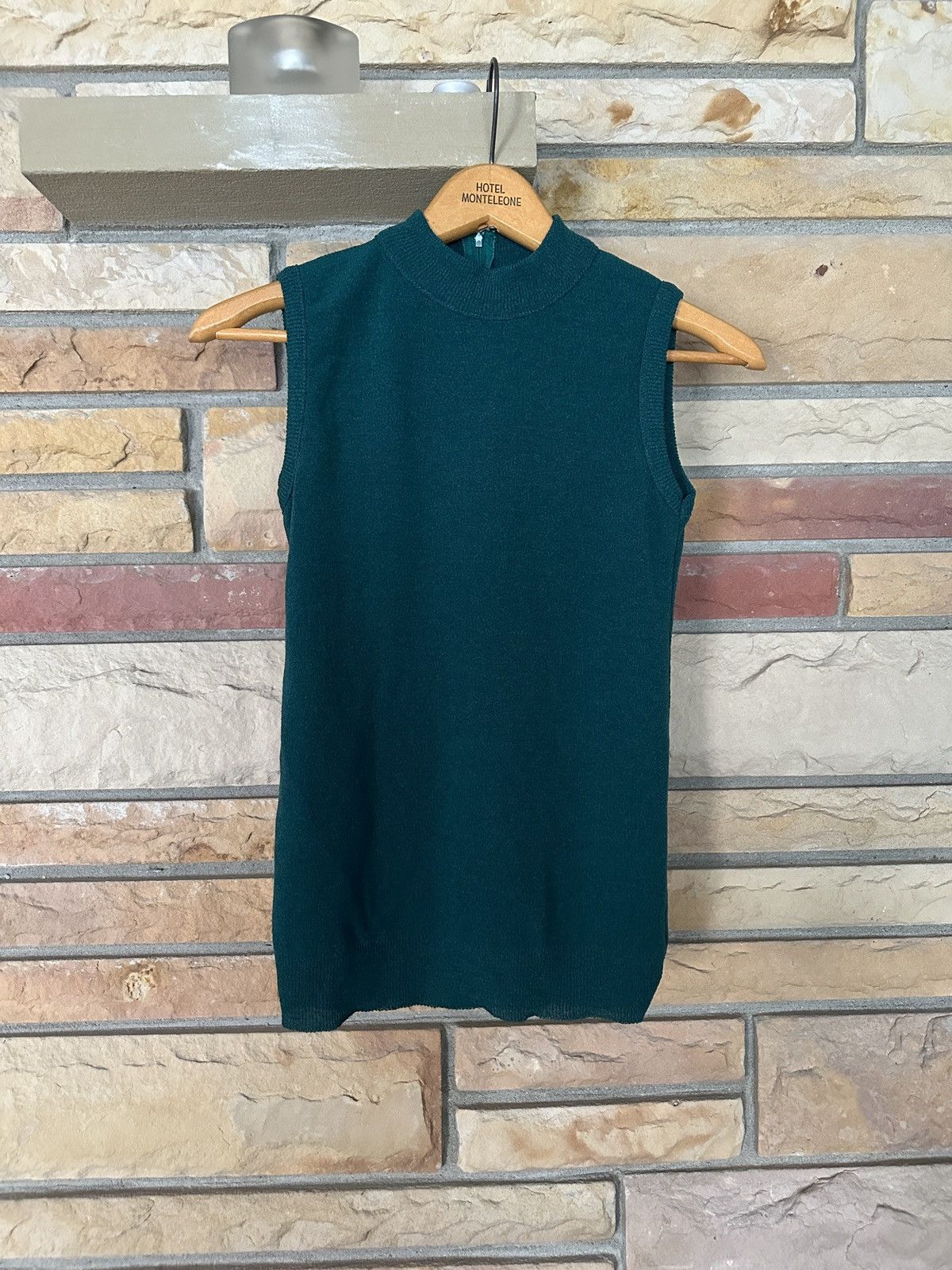 Vintage Vintage 60s Glen Raven Bucaleni Sleeveless Top Size XS / US 0-2 / IT 36-38 - 1 Thumbnail
