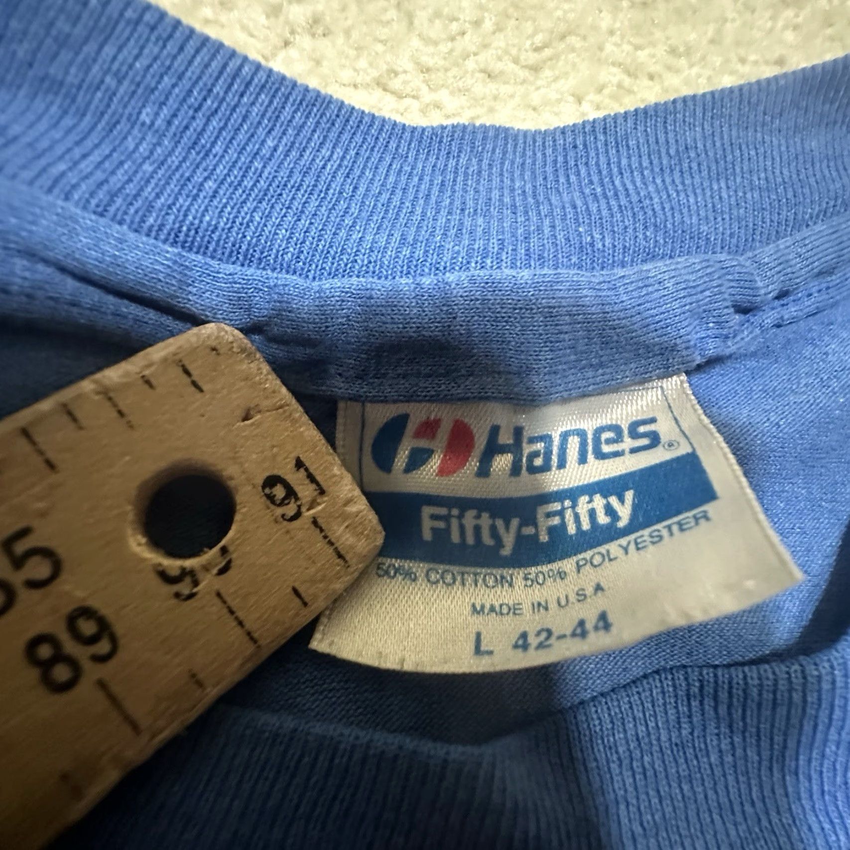 Hanes VINTAGE Hanes T-Shirt Mens Large Blue 80s 90s Fifty Fifty Single Stitch Crew Neck Short Sleeve Cotton Size US L / EU 52-54 / 3 - 5 Thumbnail