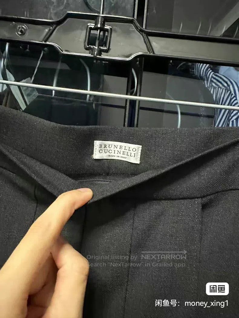 Brunello Cucinelli Brunello Cucinelli Charcoal grey pleated half skirt, wool Size 26" / US 2 / IT 38 - 8 Thumbnail