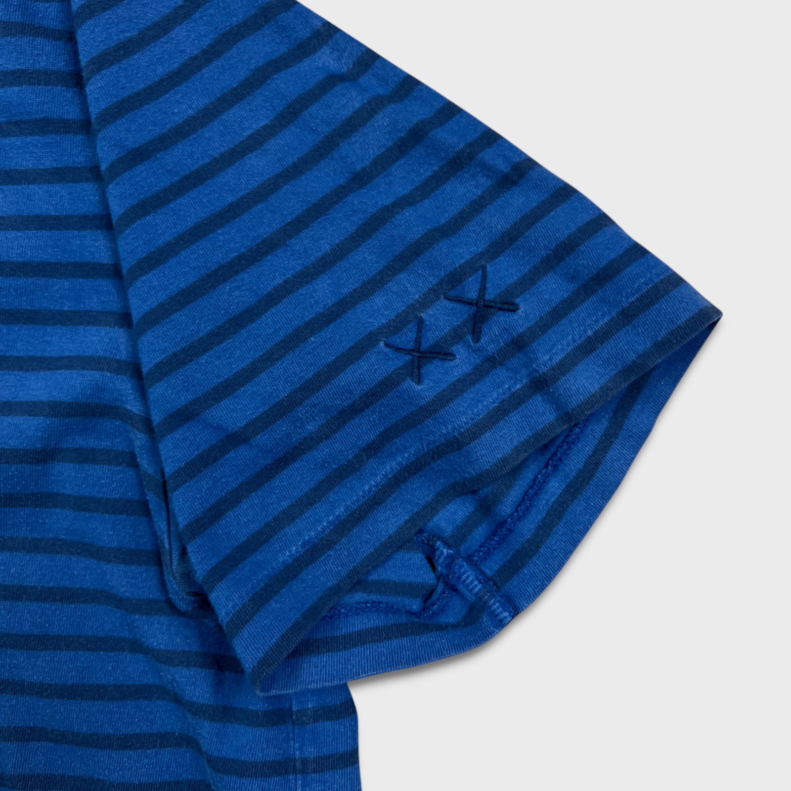 Kaws × Uniqlo KAWS x Uniqlo BFF Striped Tee Large Logo Short Sleeve Tee Size US L / EU 52-54 / 3 - 4 Thumbnail