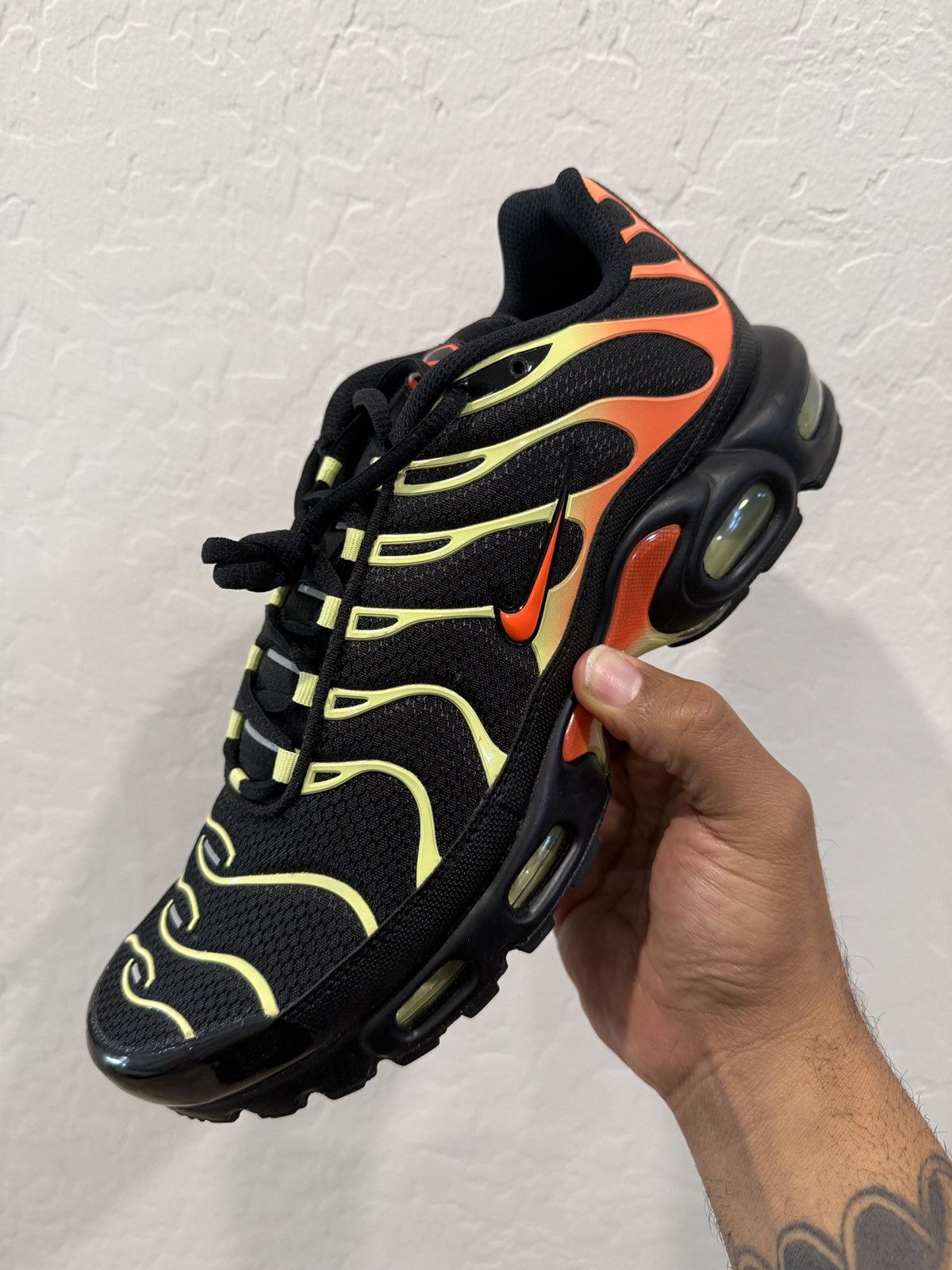 Nike Nike Air Max Plus Sunrise PROMO SAMPLE DM0032-028 DS OG ALL Size US 11 / EU 44 - 1 Thumbnail