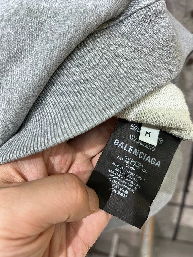 Balenciaga Balenciaga Grey round neck logo sweater Size US M / EU 48-50 / 2 - 6 Thumbnail