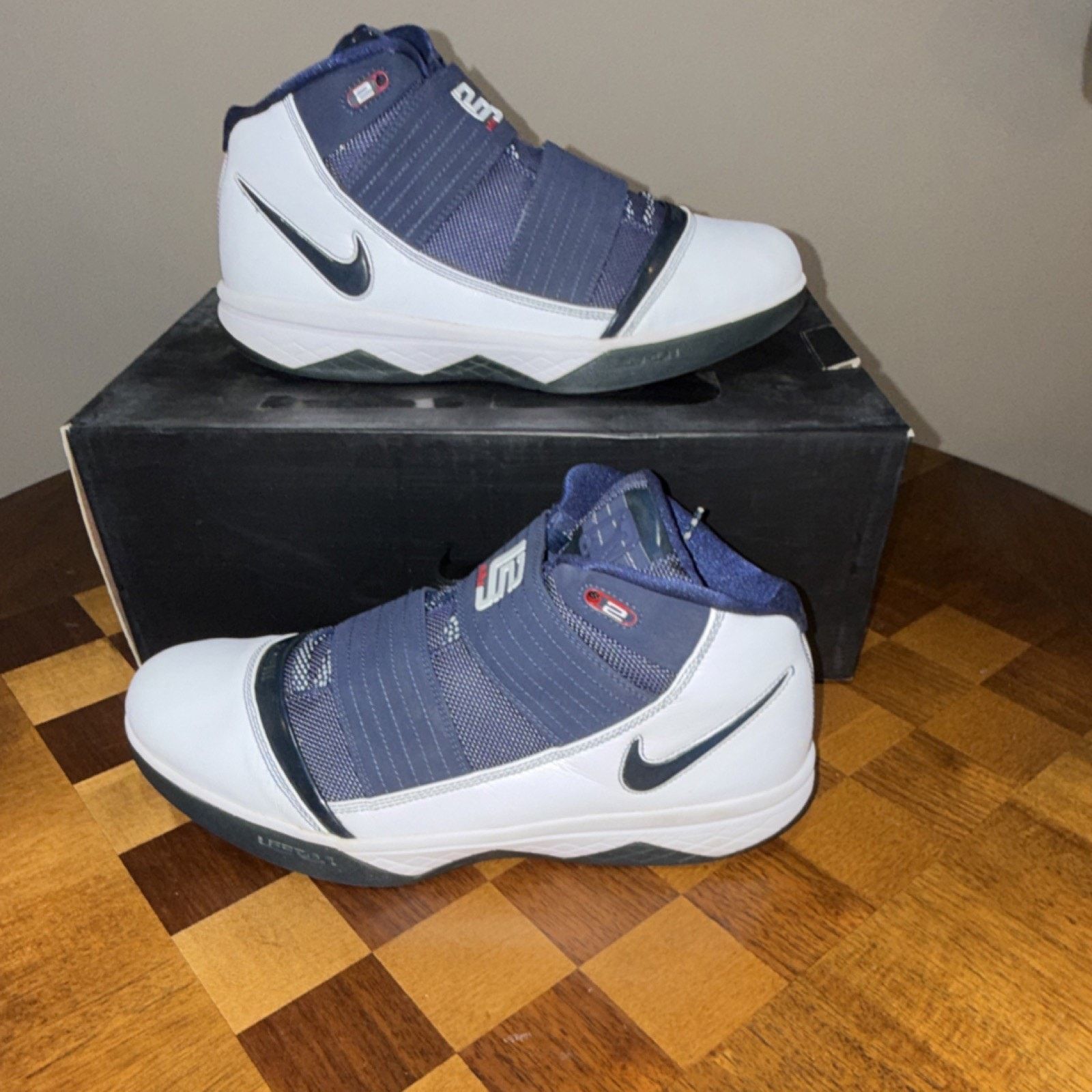 Nike LeBron zoom men’s 13 Nike Men main image 4