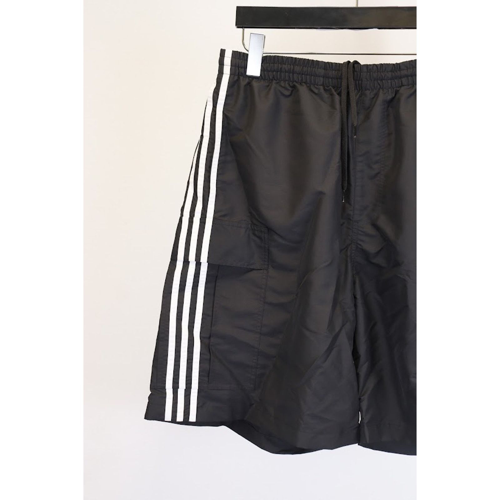 Adidas × Balenciaga o1rshd1 Cargo Swim Short in Black Size US 30 / EU 46 - 3 Thumbnail