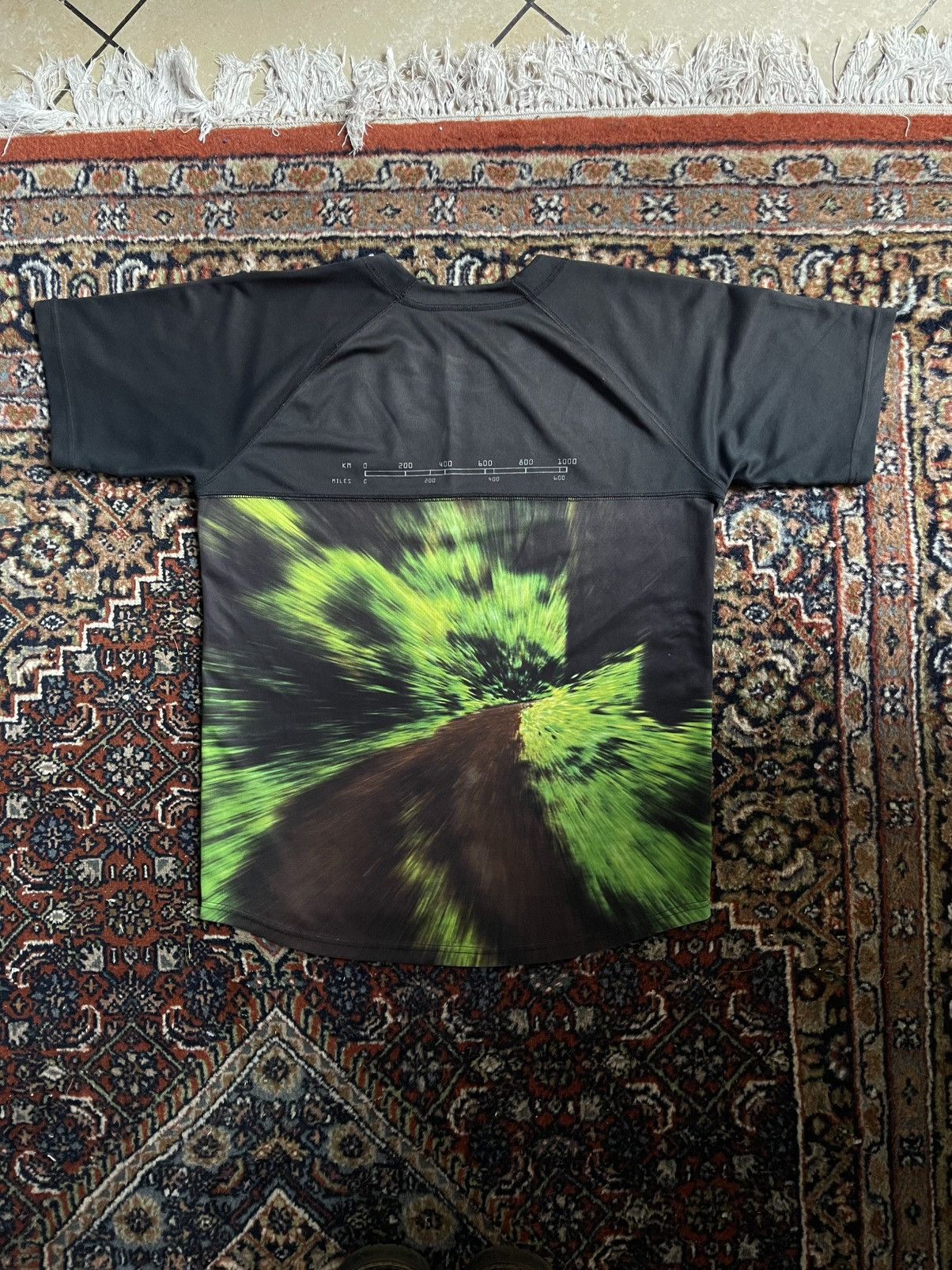 Nike Vintage Nike T shirt motion blur graphic Size US M / EU 48-50 / 2 - 1 Thumbnail