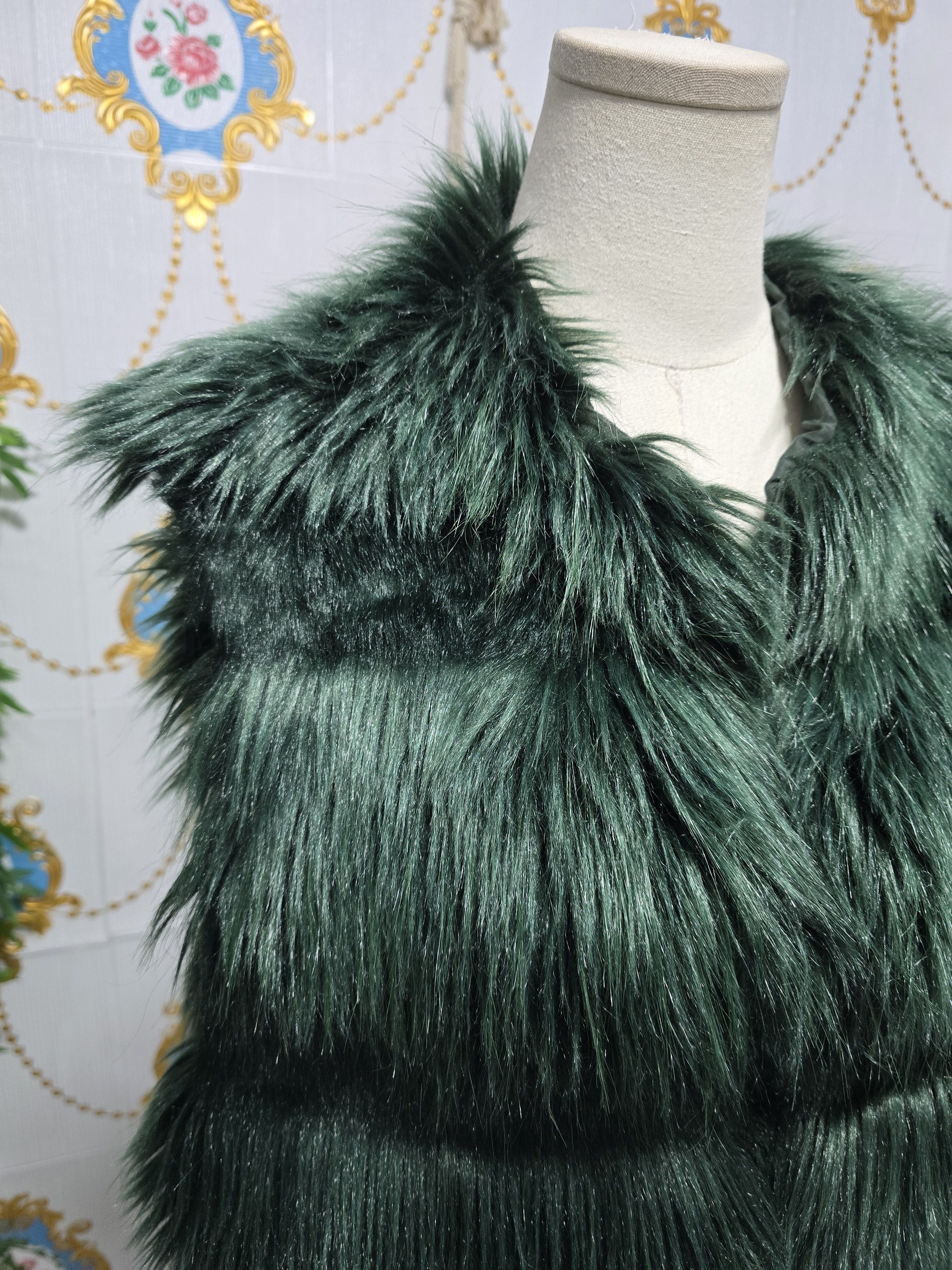 Liu Jo LIU JO beautiful green FUR for women size MEDIUM Size M / US 6-8 / IT 42-44 - 3 Thumbnail