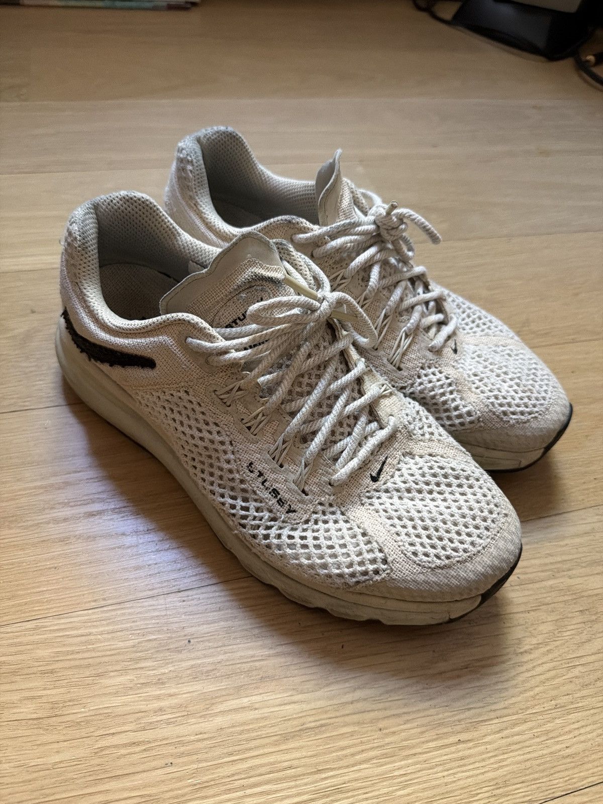 Nike Air Max 2013 x Stussy “Fossil”