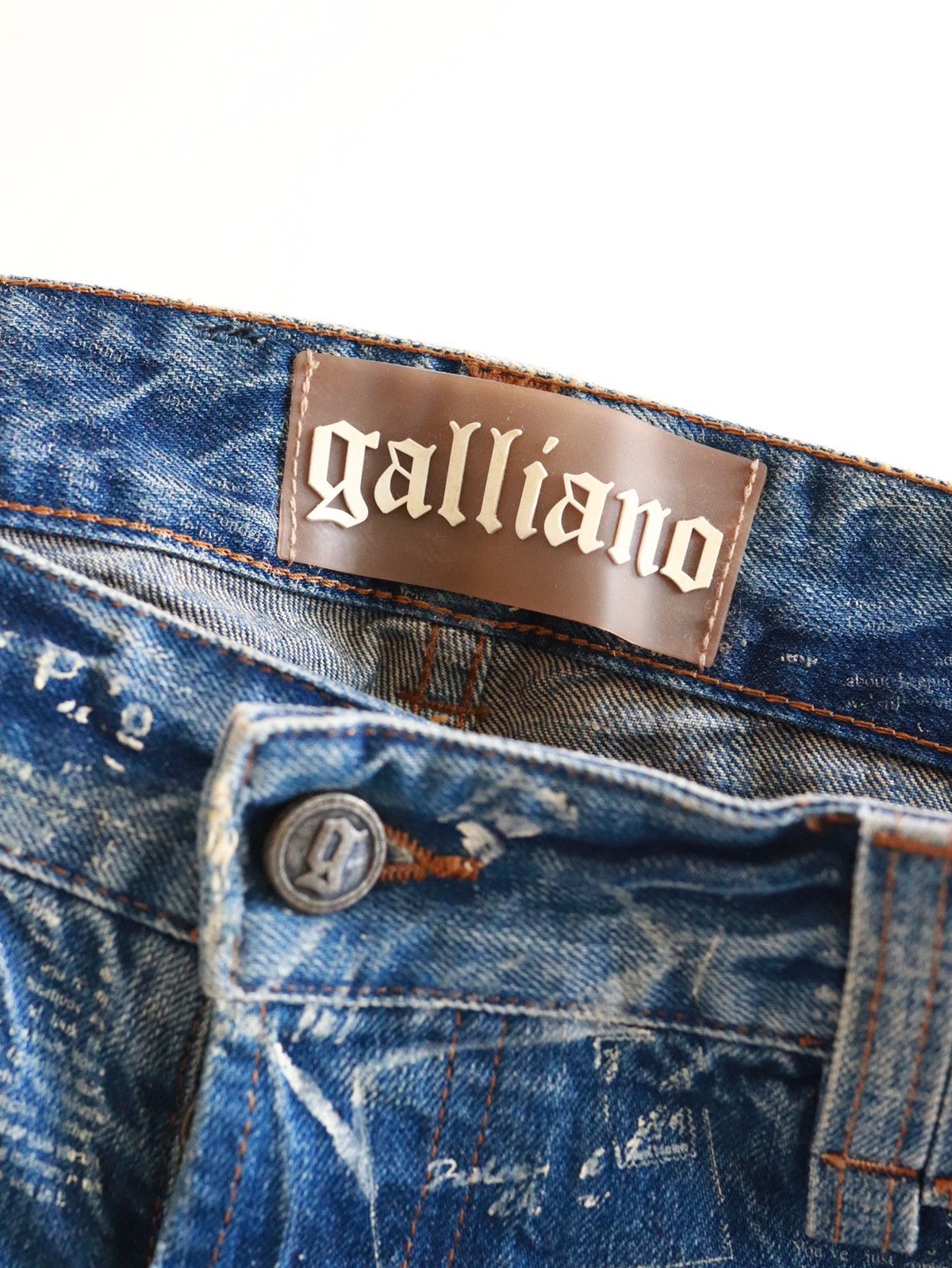 John Galliano Galliano Newspaper Denim Size US 33 - 3 Thumbnail