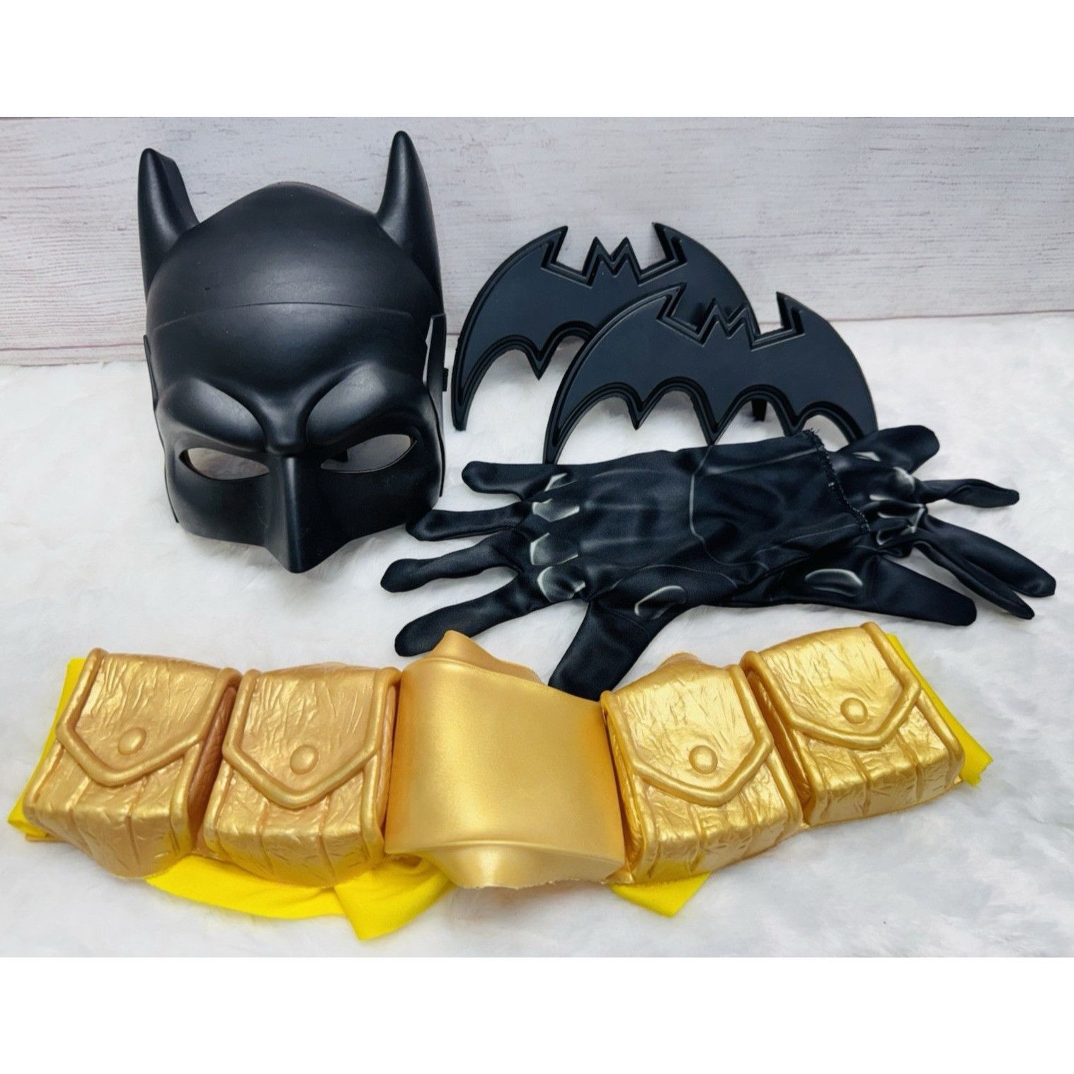DC DC BATMAN Boys Jumpsuit, Cape, Mask, Boot Tops & Gloves Hall Size ONE SIZE - 8 Thumbnail