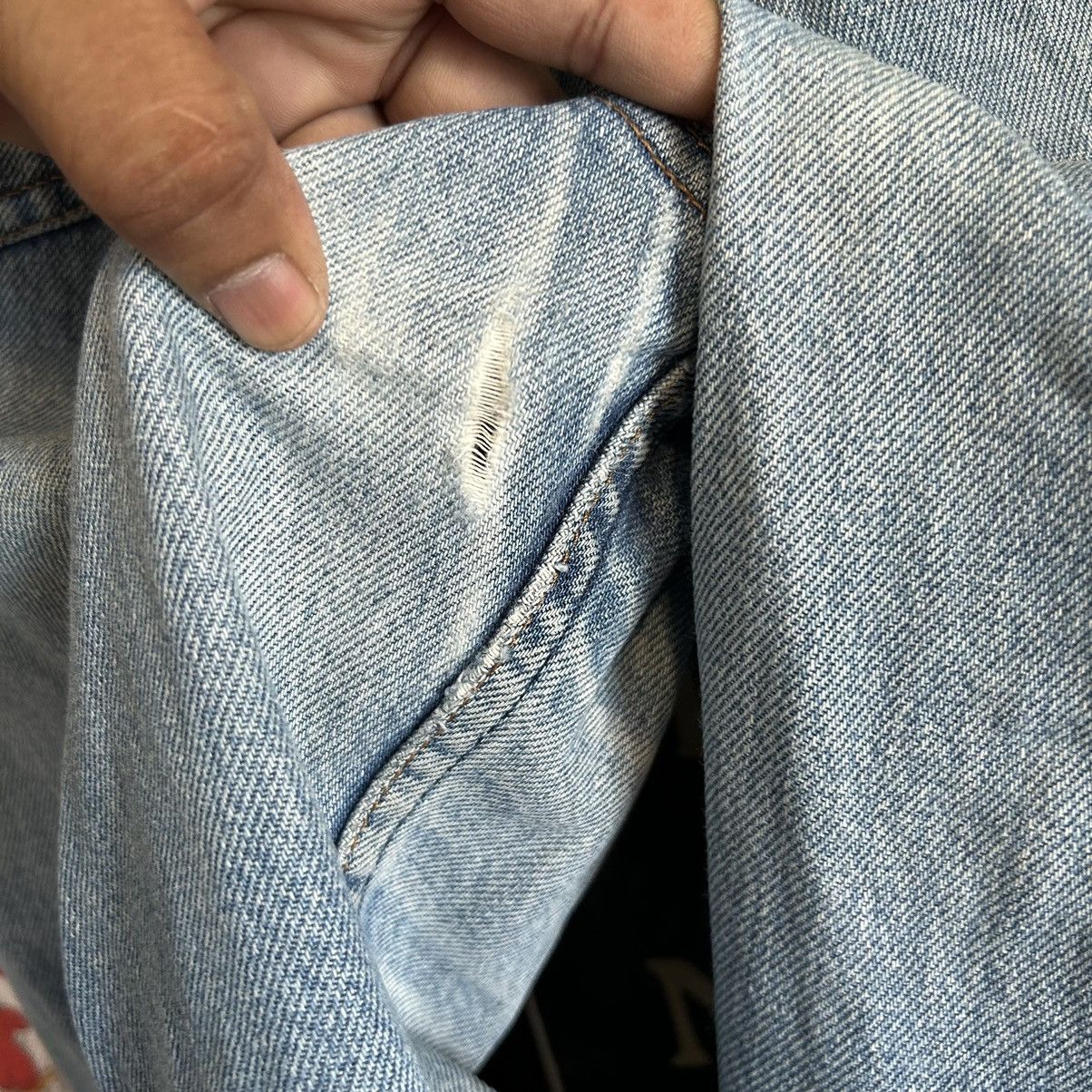Levi's Vintage Levi’s 90s Japanese Washed Blue Distressed Denim Size US 33 - 9 Thumbnail