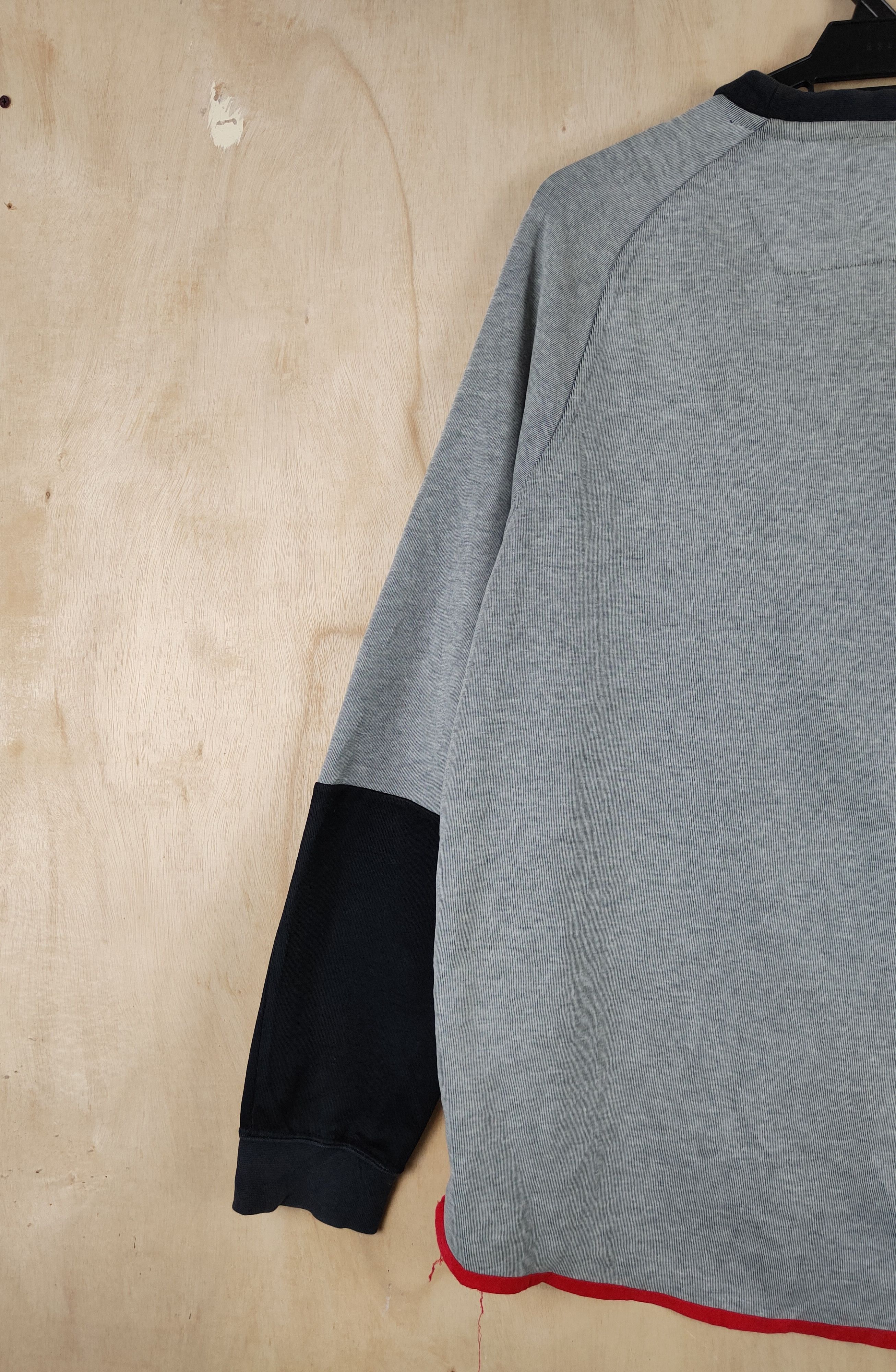Nike × Vintage Nike Gray Black Sweatshirts #S2625 Size XXL / US 16-18 / IT 52-54 - 9 Thumbnail