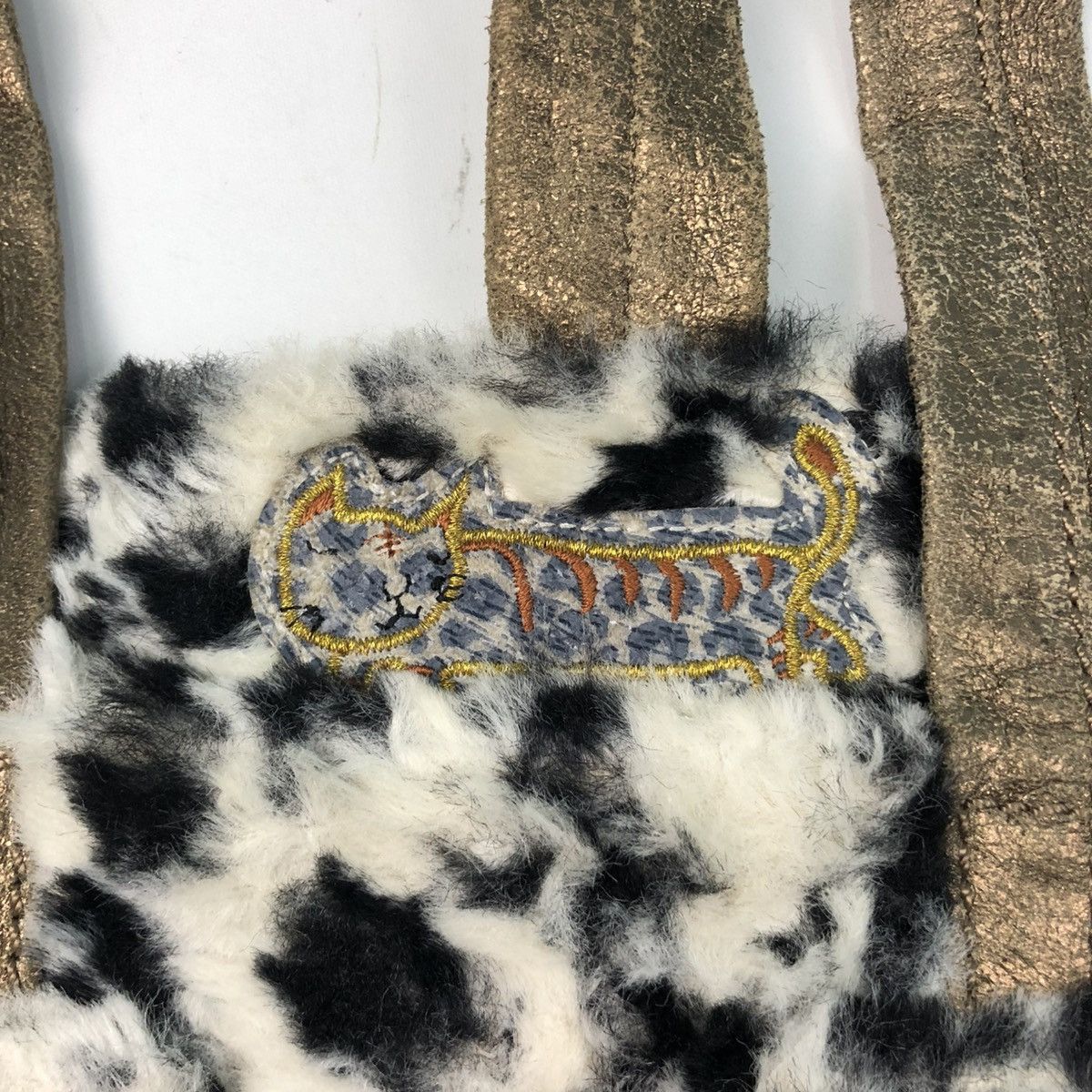 Tsumori Chisato ‼️YES‼️ TSUMORI CHISATO FAUX FUR LEOPARD CARRY TOTE BAG Size ONE SIZE - 3 Thumbnail