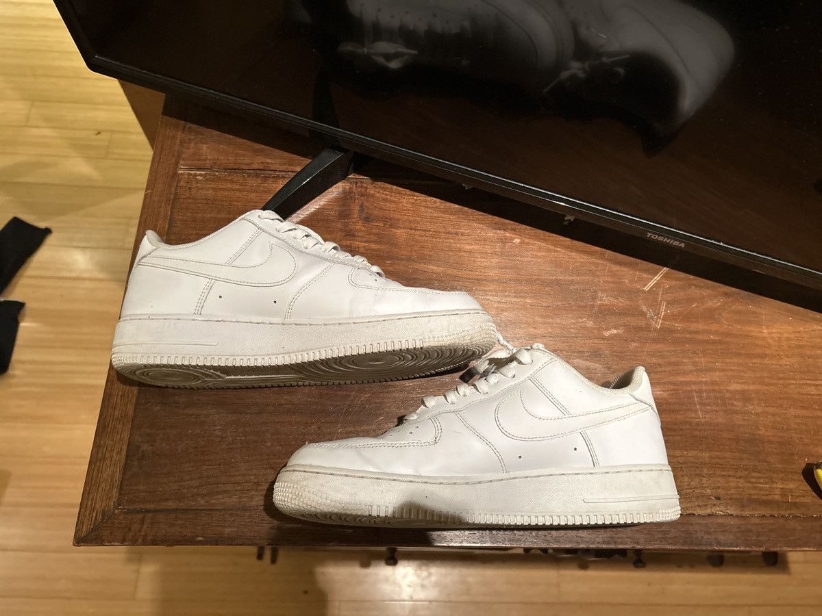 Nike Air Force 1 Size US 9.5 / EU 42-43 - 3 Thumbnail