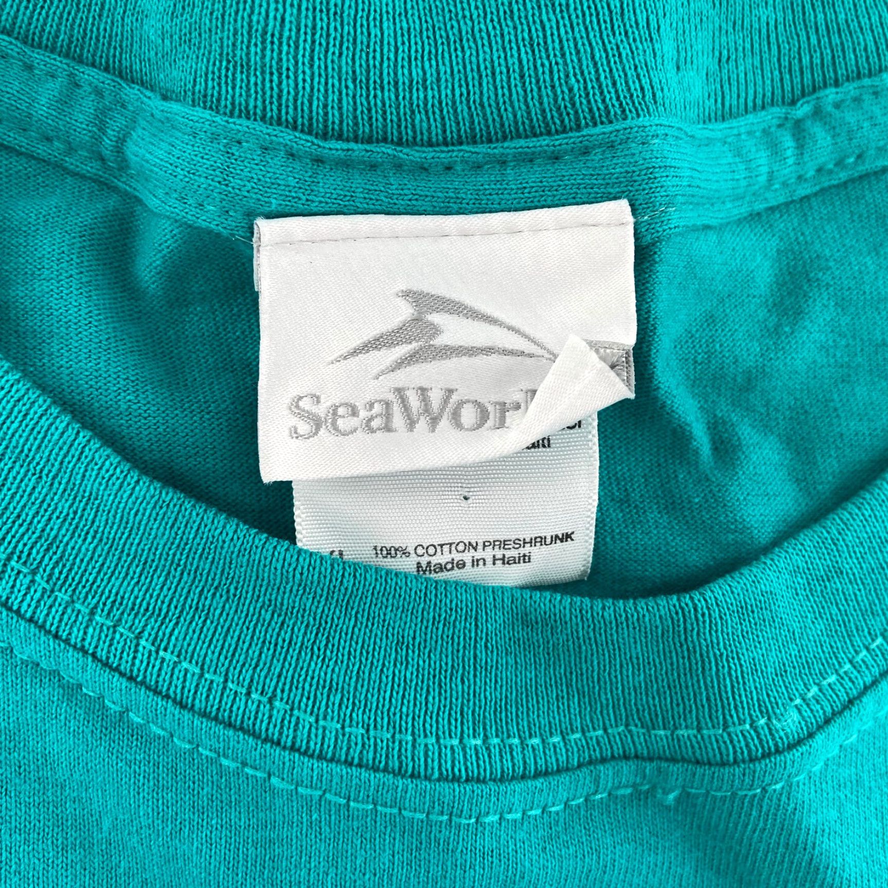 Vintage Seaworld Shirt Men XL Green Turtle Graphic Cotton Crew Neck Short Sleeve Logo Mens Size US XL / EU 56 / 4 - 4 Thumbnail