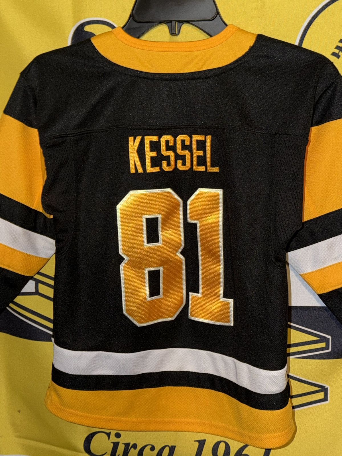 NHL Fanatics NHL Penguins Kessel #81 Kids Youth Jersey 4/7 Size US XS / EU 42 / 0 - 4 Thumbnail