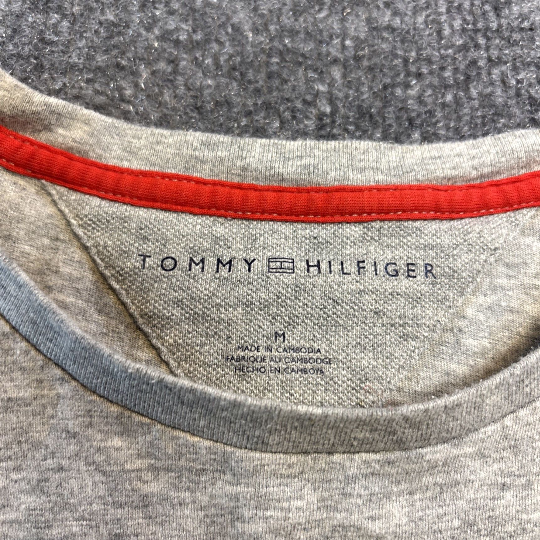 Tommy Hilfiger Tommy Hilfiger Men's Tee Gray Heather Pocket Tee Shirt M Threads: Tommy Hilfiger Tommy Jeans Logo Embroidered Size US M / EU 48-50 / 2 - 3 Thumbnail