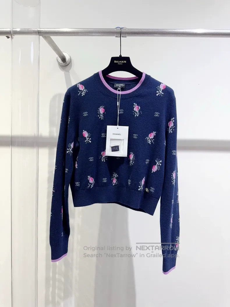 Chanel Chanel 22K dark blue floral sweater Size S / US 4 / IT 40 - 1 Thumbnail