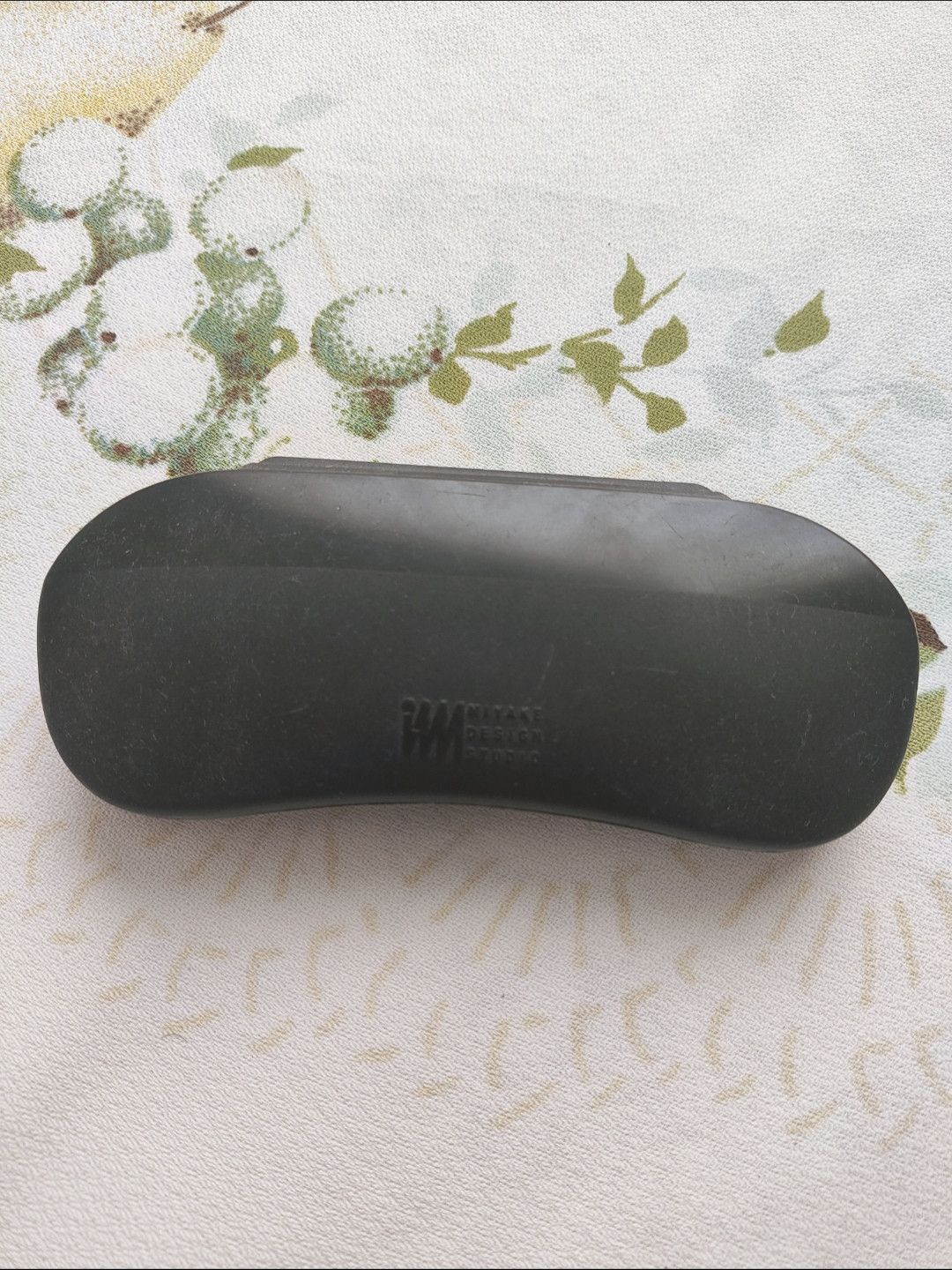 1985's Medusa Box Sunglasses