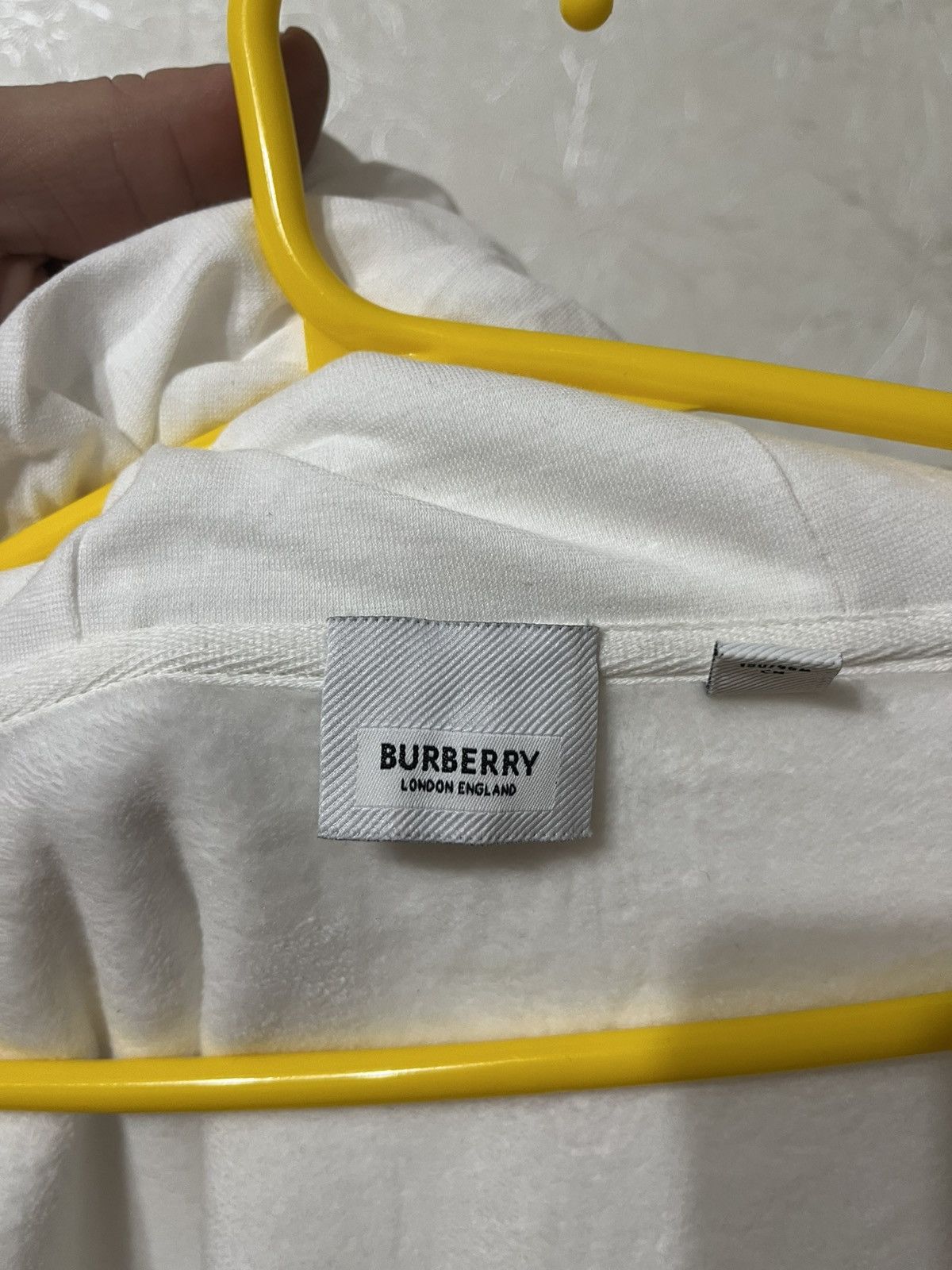Burberry Burberry TB Monogram Motif White Zip Up Hoodie Size L Size US L / EU 52-54 / 3 - 8 Thumbnail