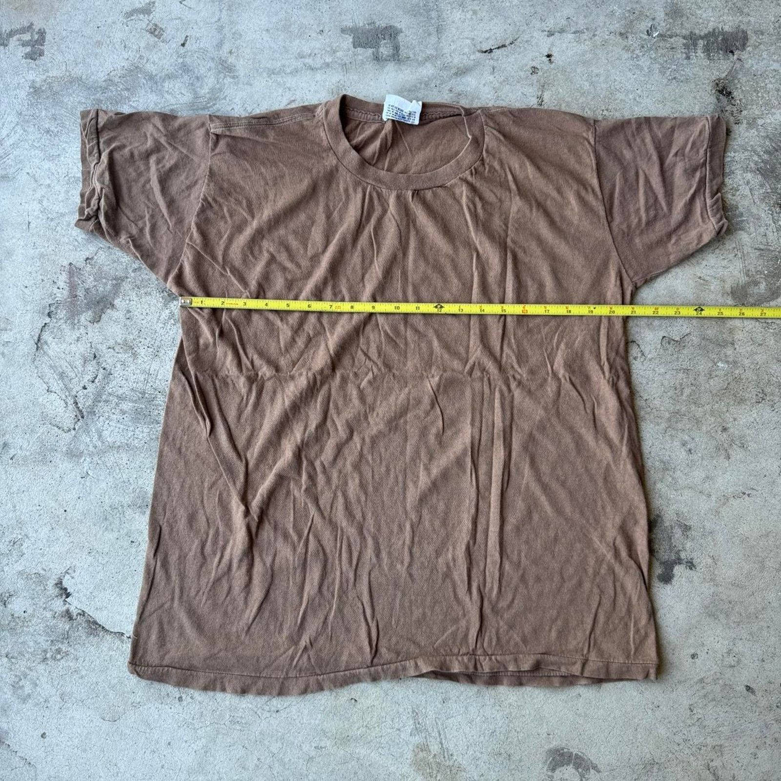 Other Vintage 80s military blank tee bundle Size US M / EU 48-50 / 2 - 5 Thumbnail