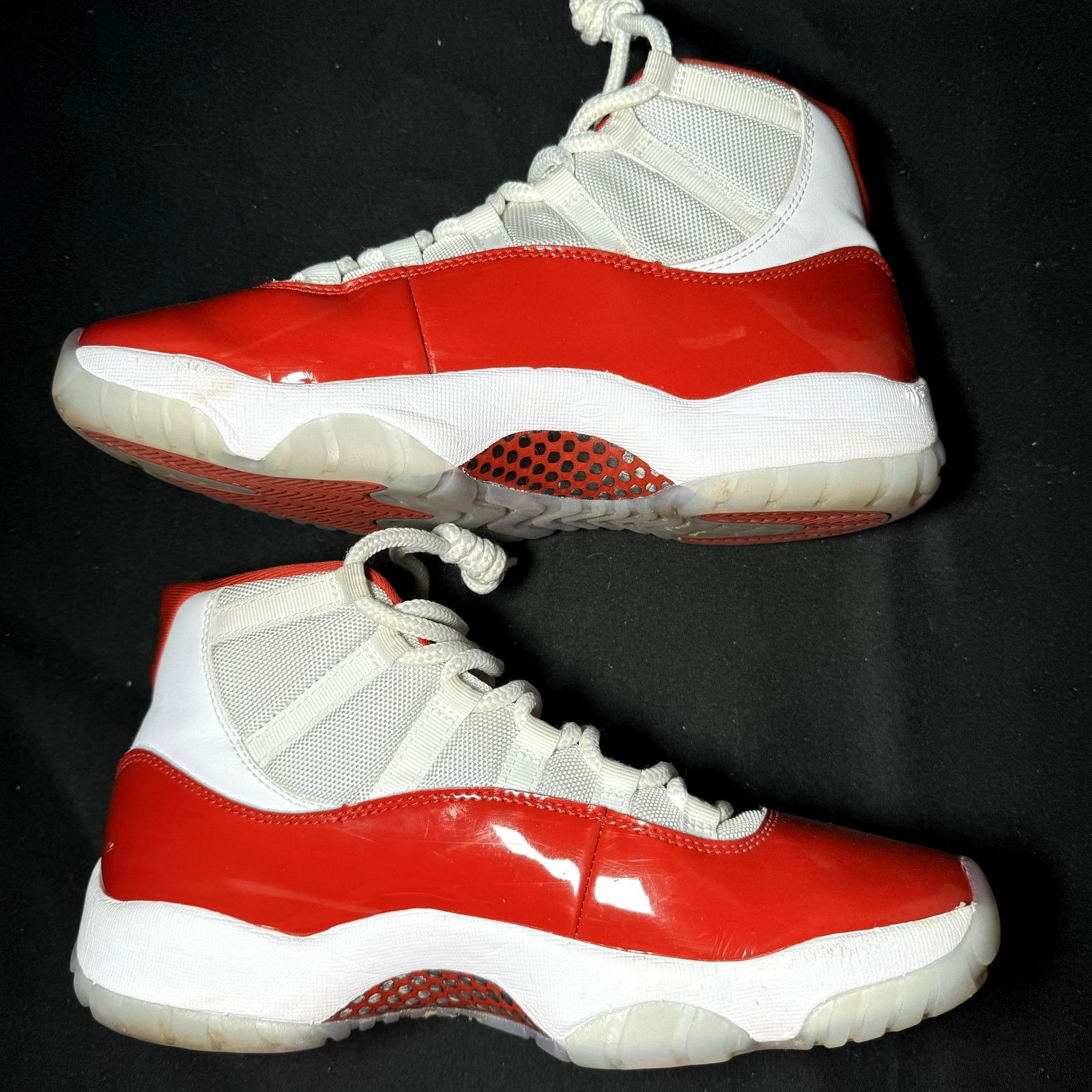 Jordan Brand × Nike Nike Air Jordan 11 Retro Cherry Men's Shoes - Size 9.5 Size US 9.5 / EU 42-43 - 3 Thumbnail
